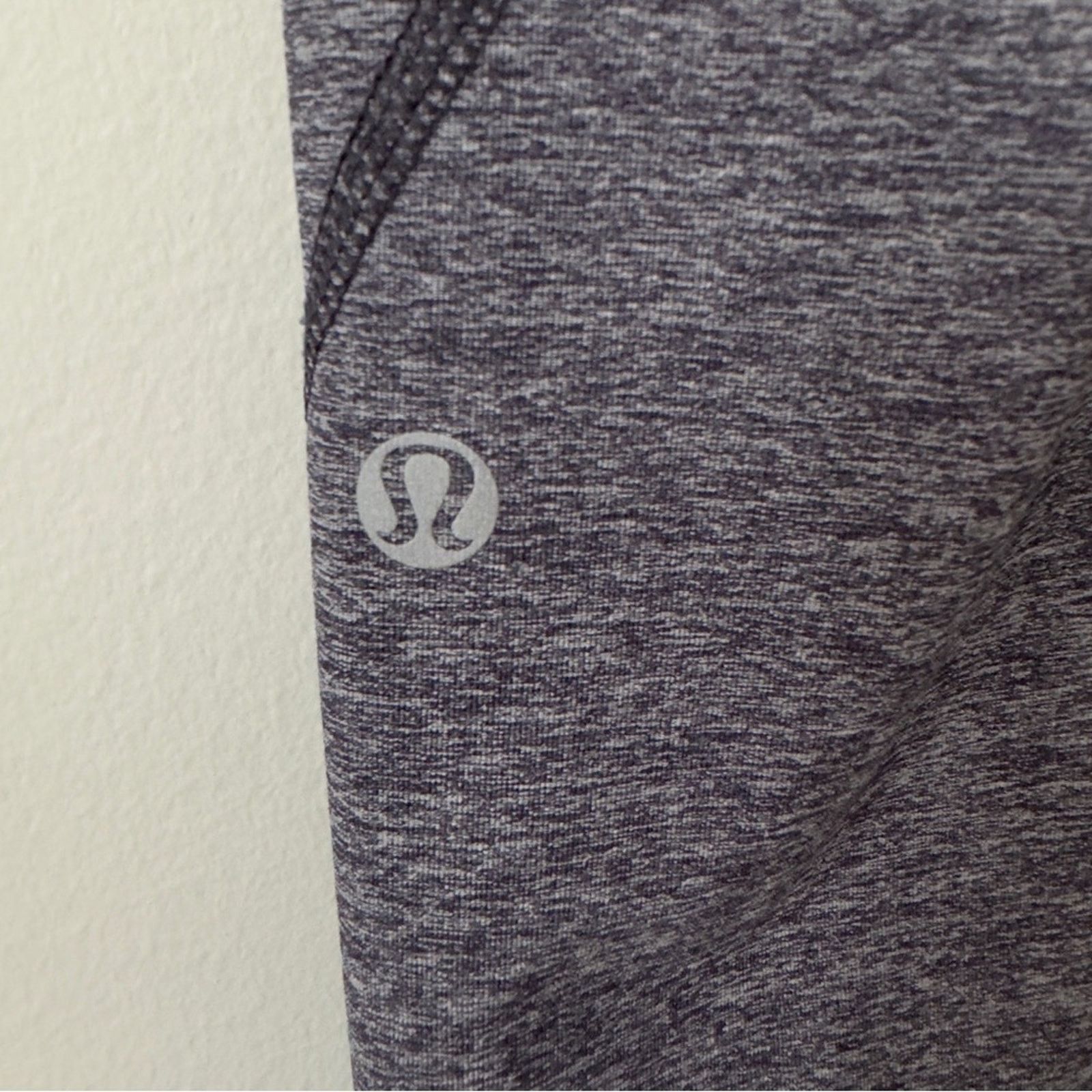 Lululemon Lululemon Inspire Tight II (Mesh) in Heathered Naval Blue 8 Size 30" / US 8 / IT 44 - 9 Thumbnail