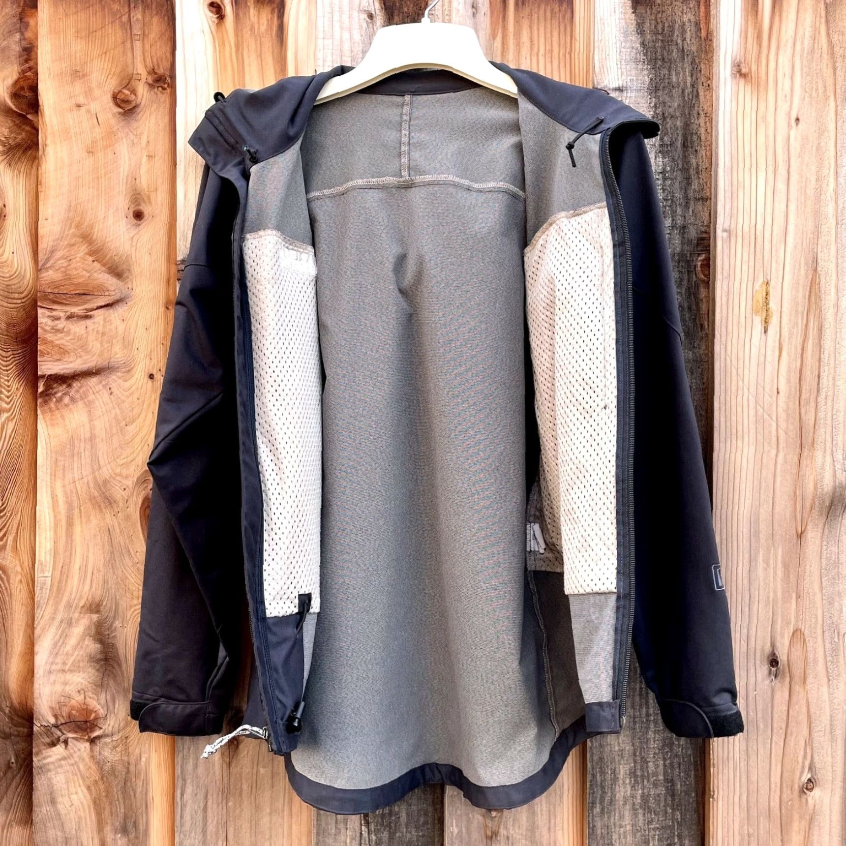 Patagonia VINTAGE Patagonia Dimension R Jacket 2001 black Mens M Zip Full Zip Rain Coat Dry Weather/Casual Size US M / EU 48-50 / 2 - 7 Thumbnail