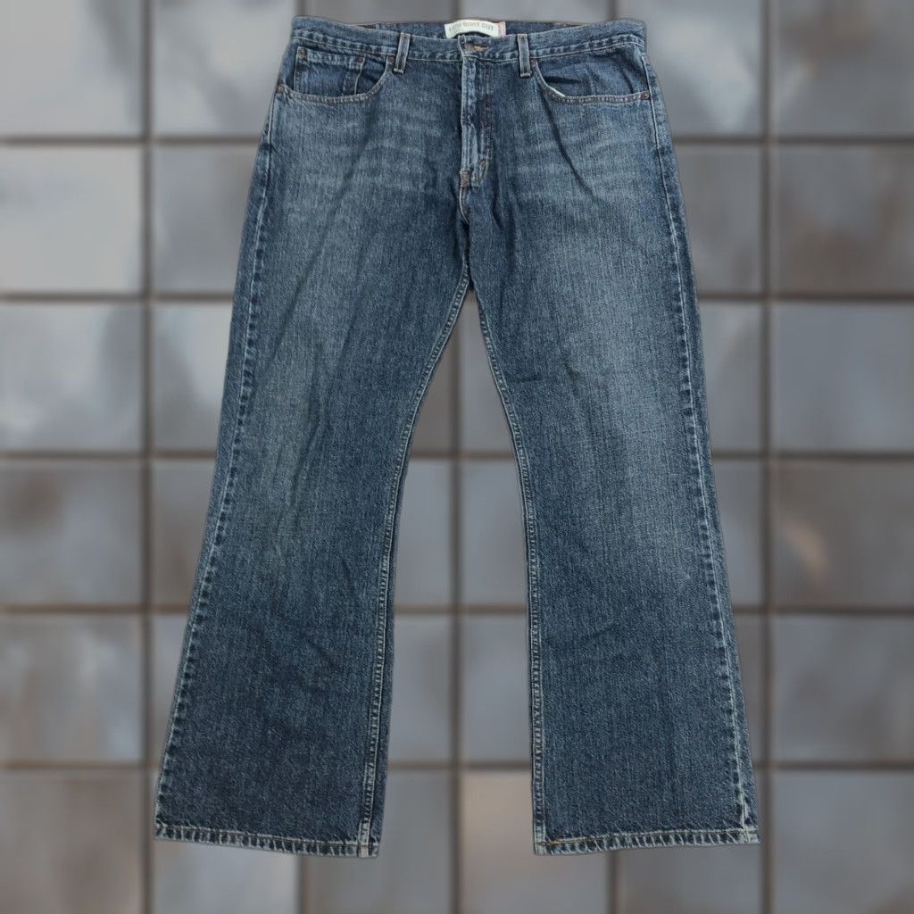 Levi's VINTAGE Levi's Jeans 527 Bootcut Denim 38x32 Blue Regular Mens Distressed Pockets 5-Pocket American Rancher Cotton Y2K Size US 38 / EU 54 - 1 Thumbnail