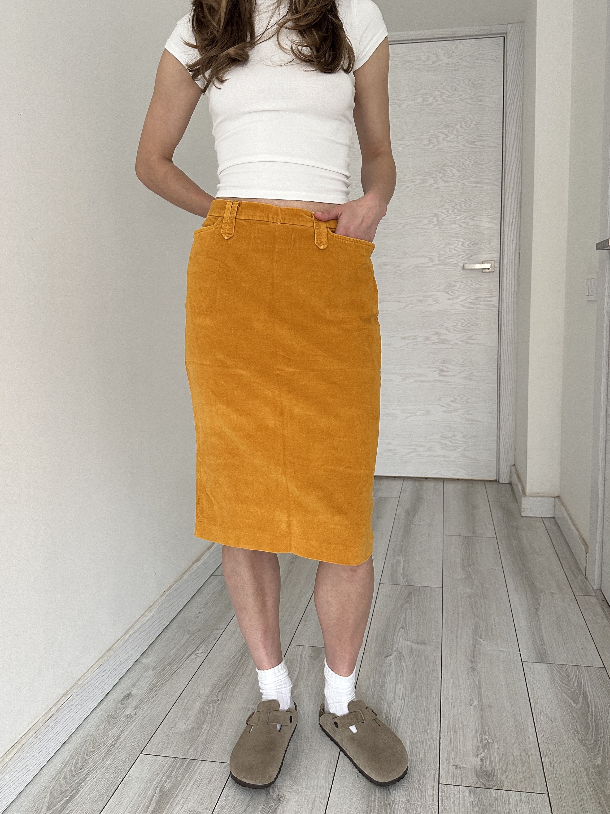 Dolce & Gabbana Vintage Dolce & Gabbana Skirt Size 28" / US 6 / IT 42 - 2 Thumbnail