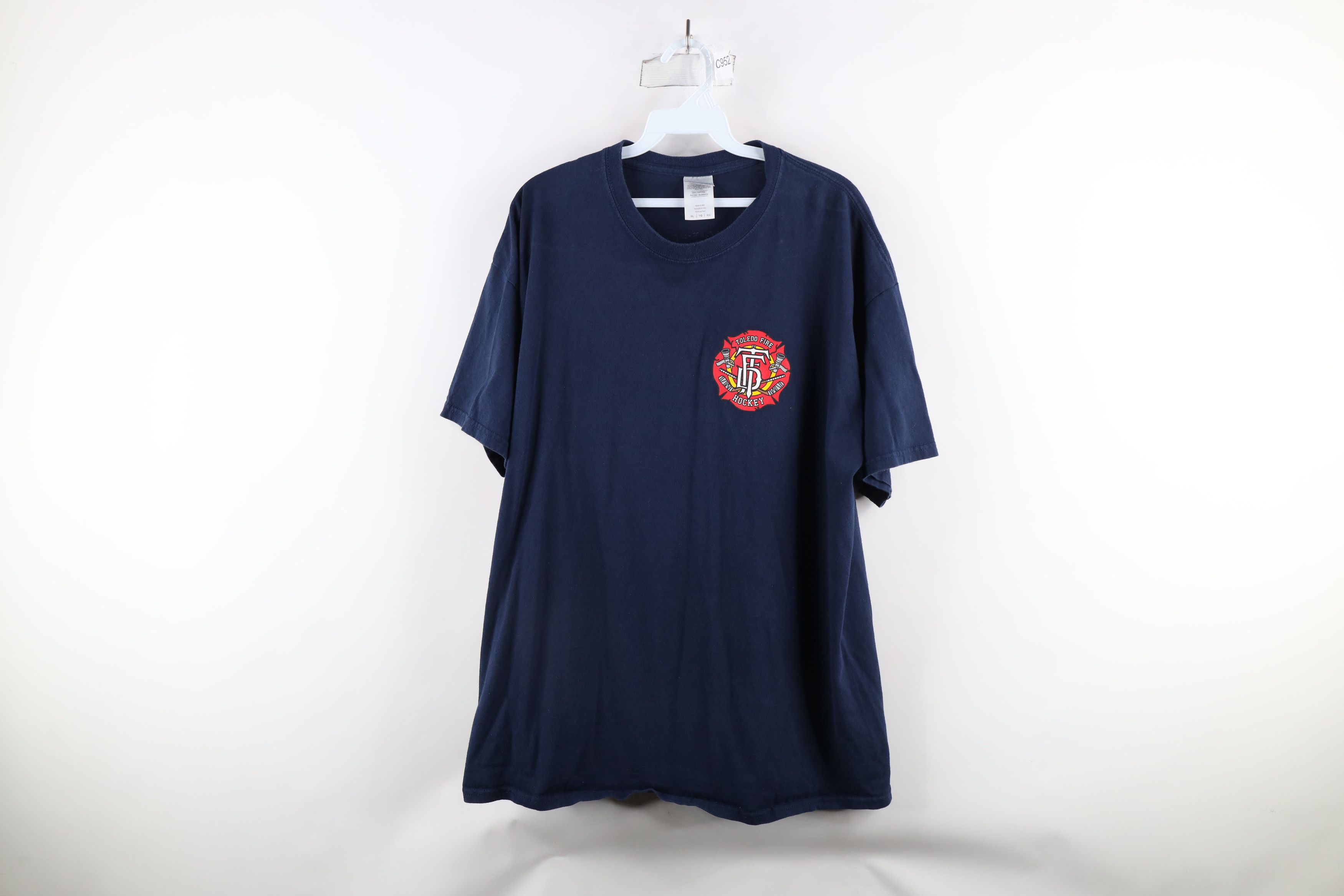 Vintage Vintage Out Toledo Fire Department Hockey T-Shirt Navy Blue Size US XL / EU 56 / 4 - 1 Thumbnail