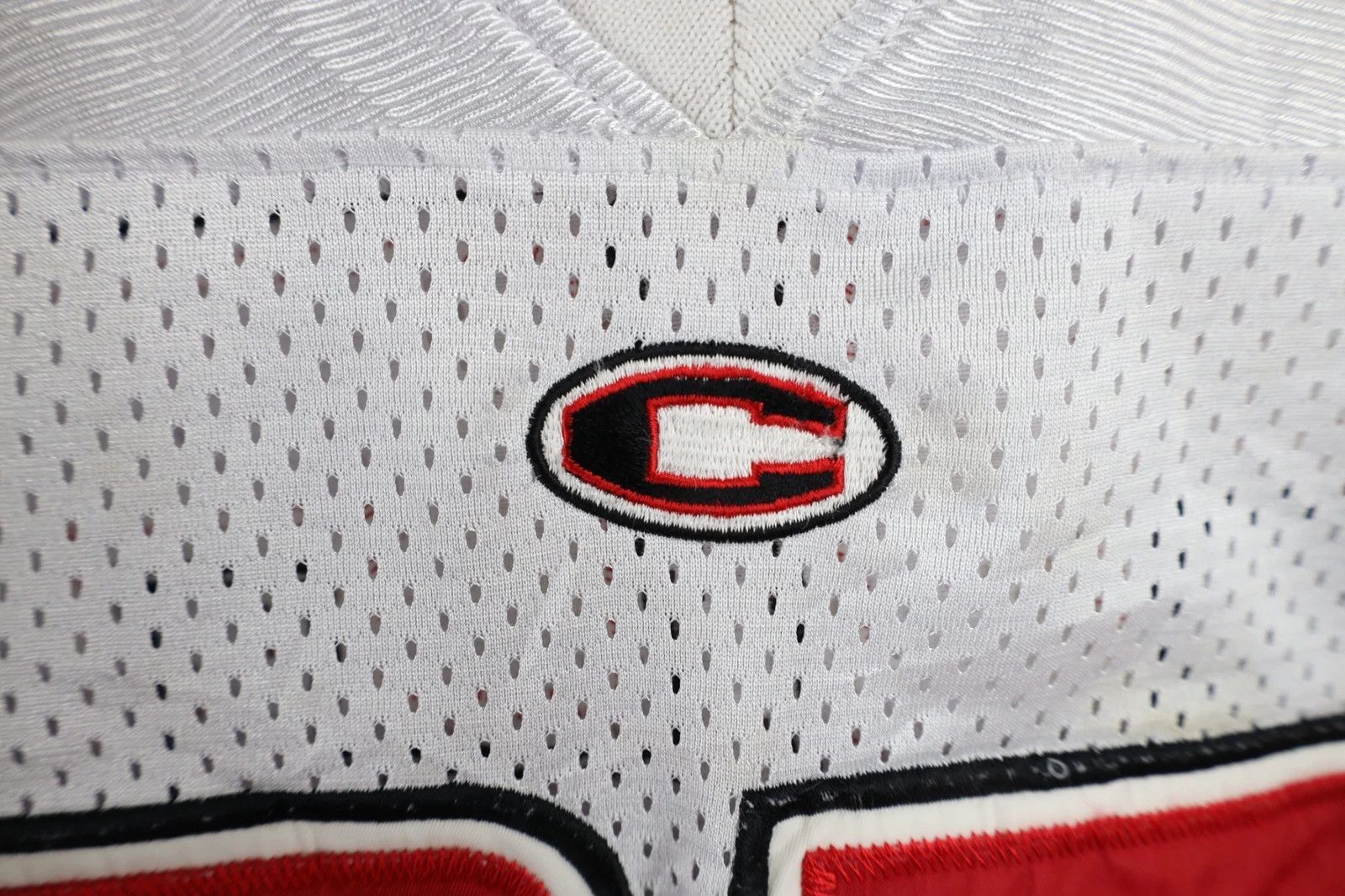 Vintage Vintage Distressed University of Georgia Football Jersey Size US XXL / EU 58 / 5 - 6 Thumbnail