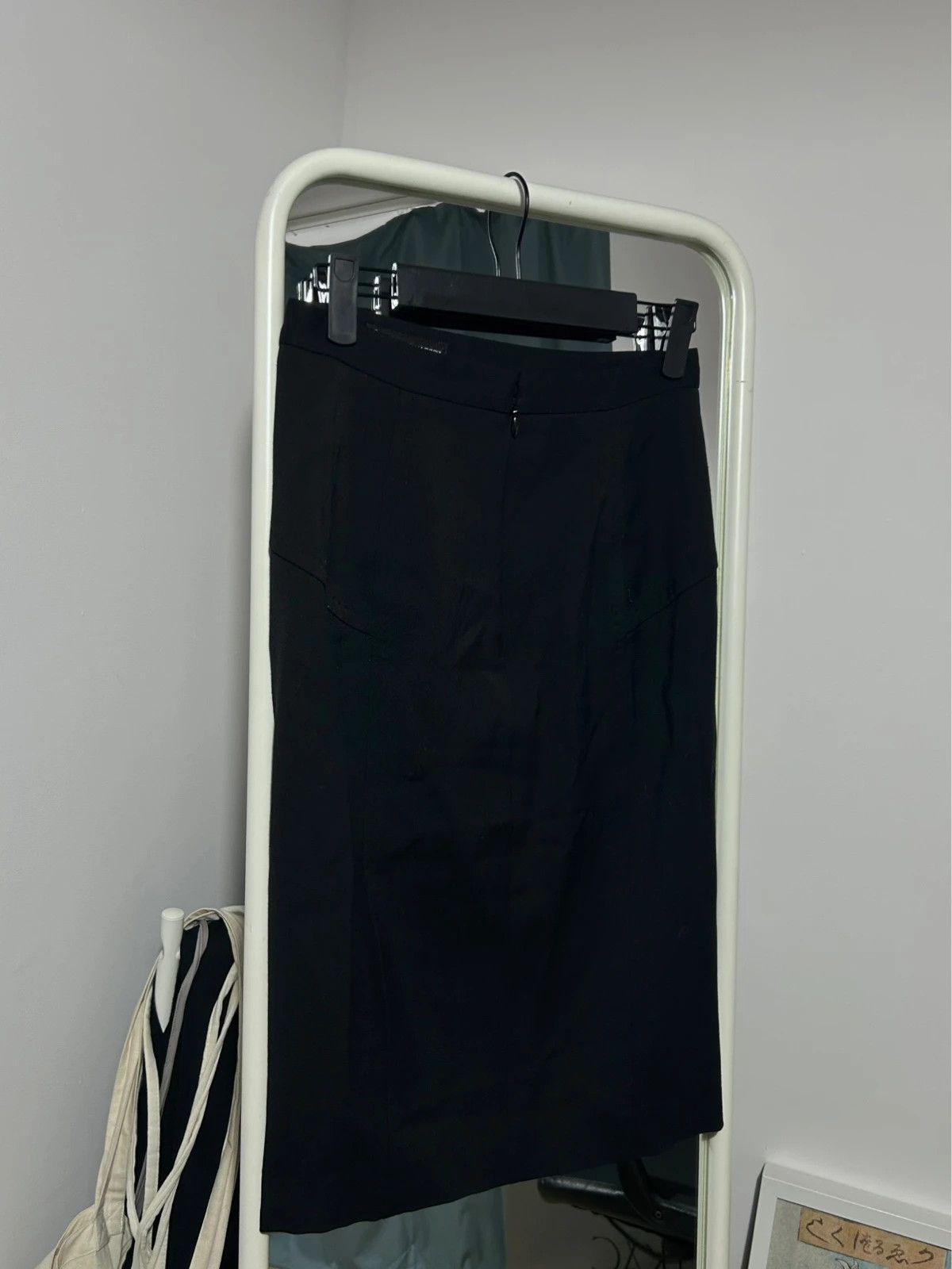 Dsquared2 Dsquared2 Midi Black Pencil Classic Skirt Size 27" / US 4 / IT 40 - 4 Thumbnail