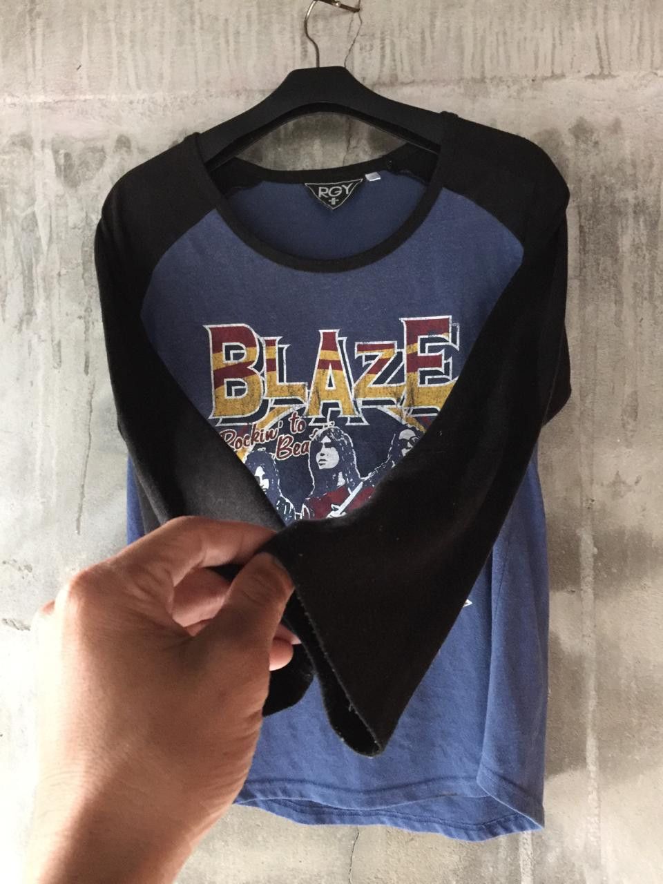 If Six Was Nine RGY JAPANESE BLAZE ROCKIN TO BEA RAGLAN LONG SLEVE Size US S / EU 44-46 / 1 - 6 Thumbnail