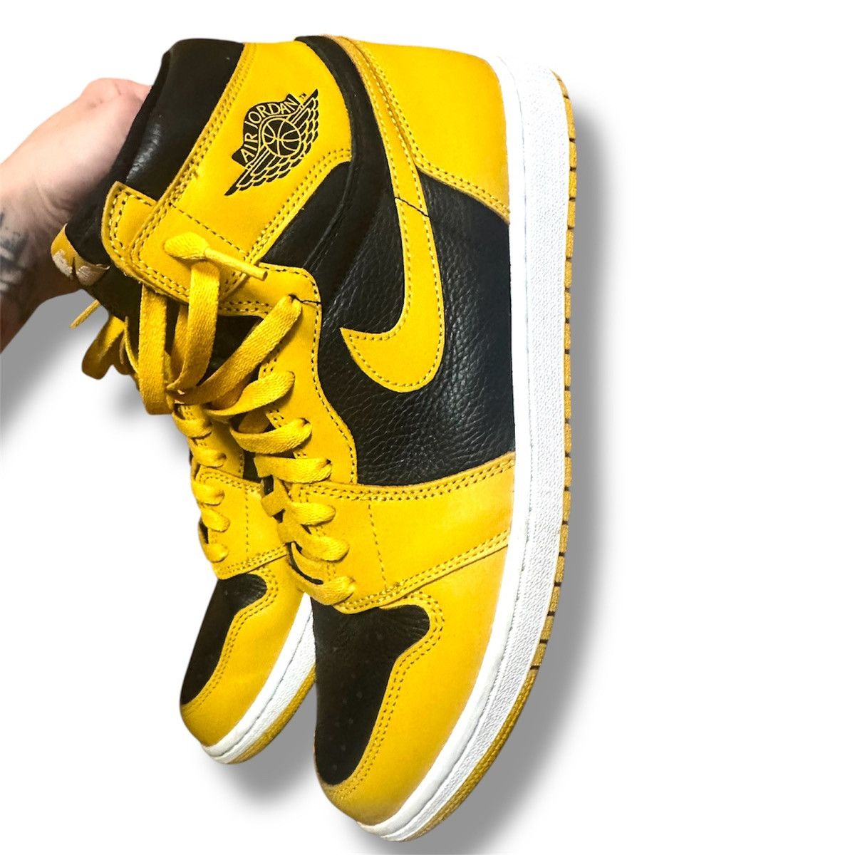 Jordan Brand Nike Air Jordan 1 Retro HIGH OG pollen Size US 11.5 / EU 44-45 - 4 Thumbnail