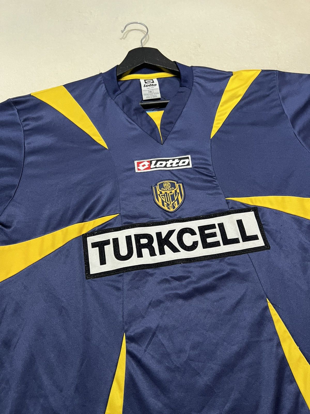 Lotto Sport MKE Ankaragucu 2006-07 Lotto Away Jersey Size US XL / EU 56 / 4 - 2 Thumbnail