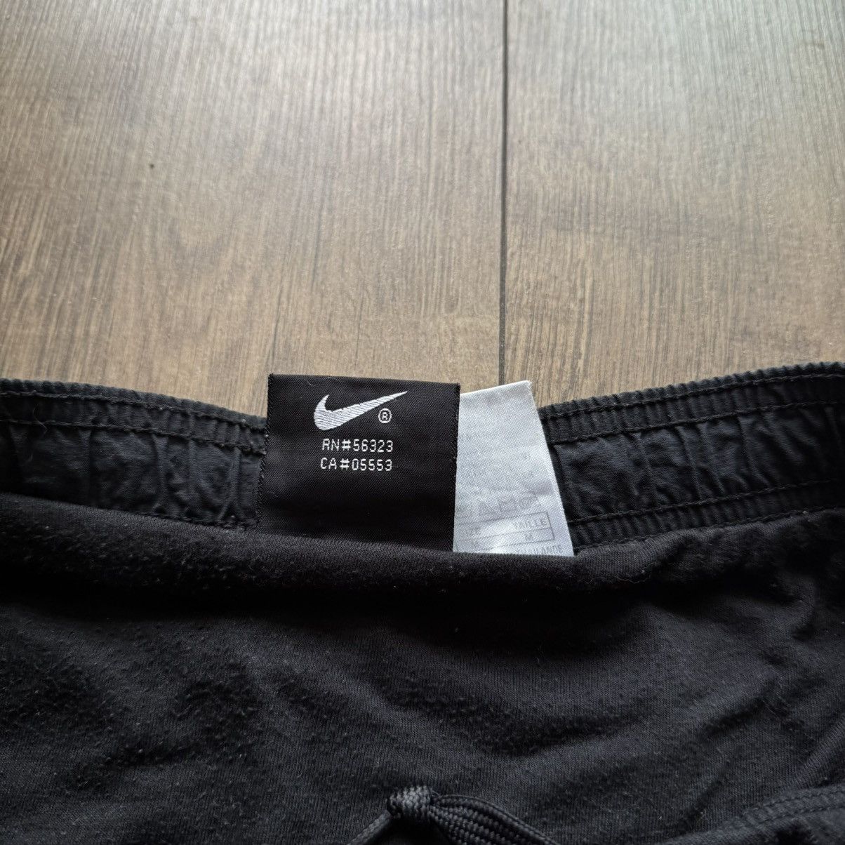 Nike × Vintage Nike Vintage Premier League Rare 90s Tag Soccer Shorts Stars Size US 36 / EU 52 - 7 Thumbnail