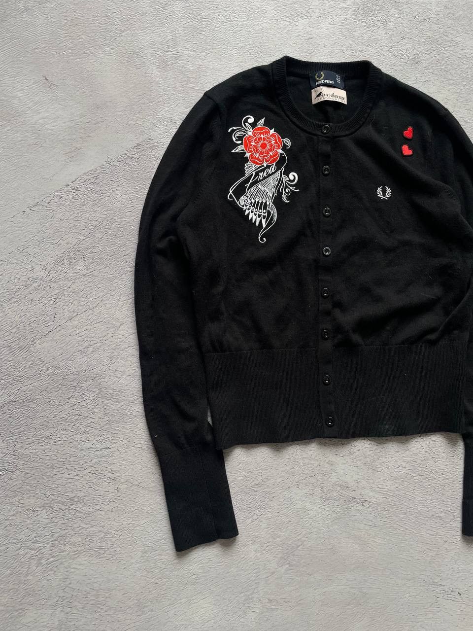 Fred Perry Fred Perry x Amy Winehouse black cardigan embroidered UK-12 Size M / US 6-8 / IT 42-44 - 2 Thumbnail