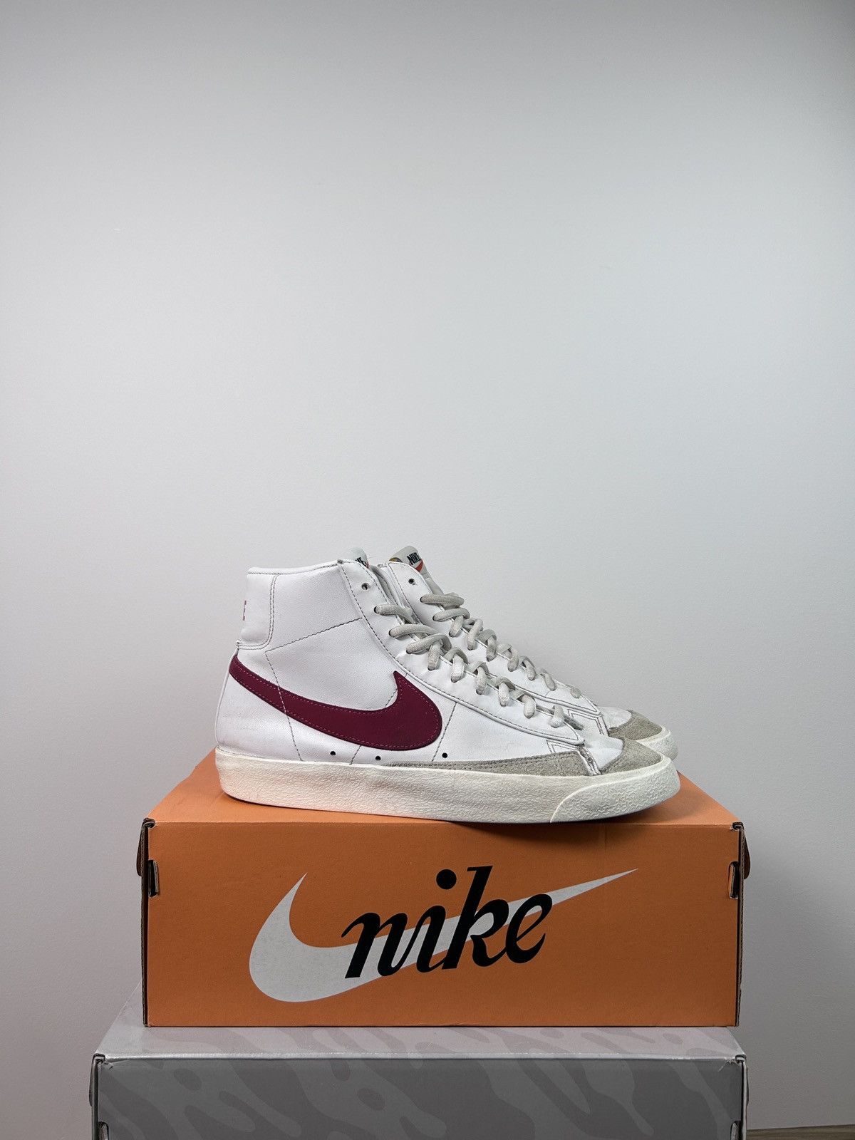 Nike Nike Blazer Mid ‘77 Racer Blue Size US 8.5 / EU 41-42 - 1 Thumbnail