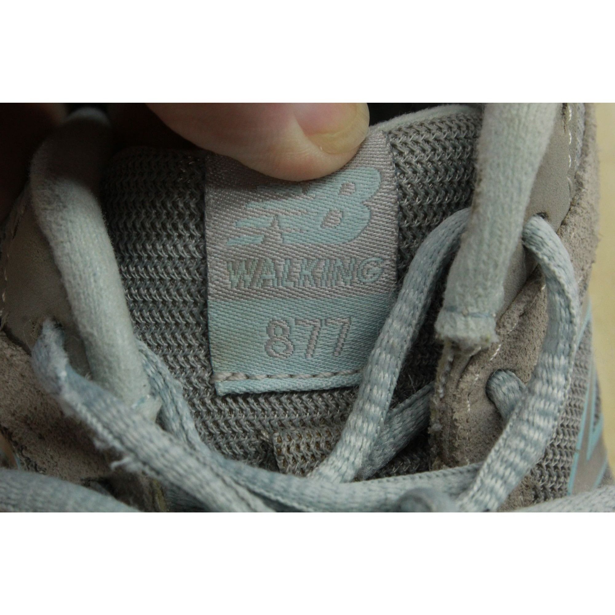 New Balance New Balance 877 Women's Light Blue Suede Walking Shoes 6.5 B Size US 6.5 / IT 36.5 - 9 Thumbnail