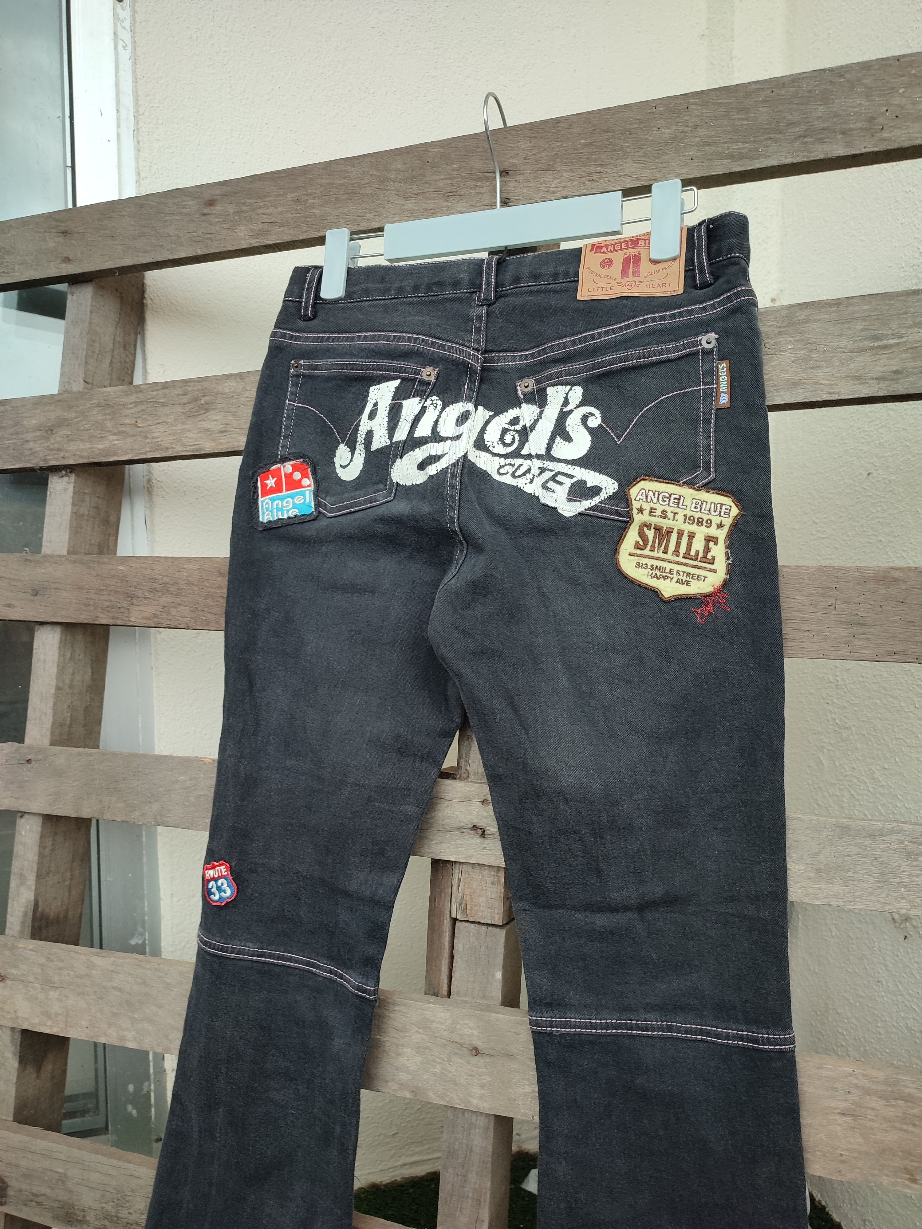 Angel Blue 💥Flare💥 Crazy Rare Angel Blue Patchwork Vintage Denim Size US 29 - 10 Thumbnail