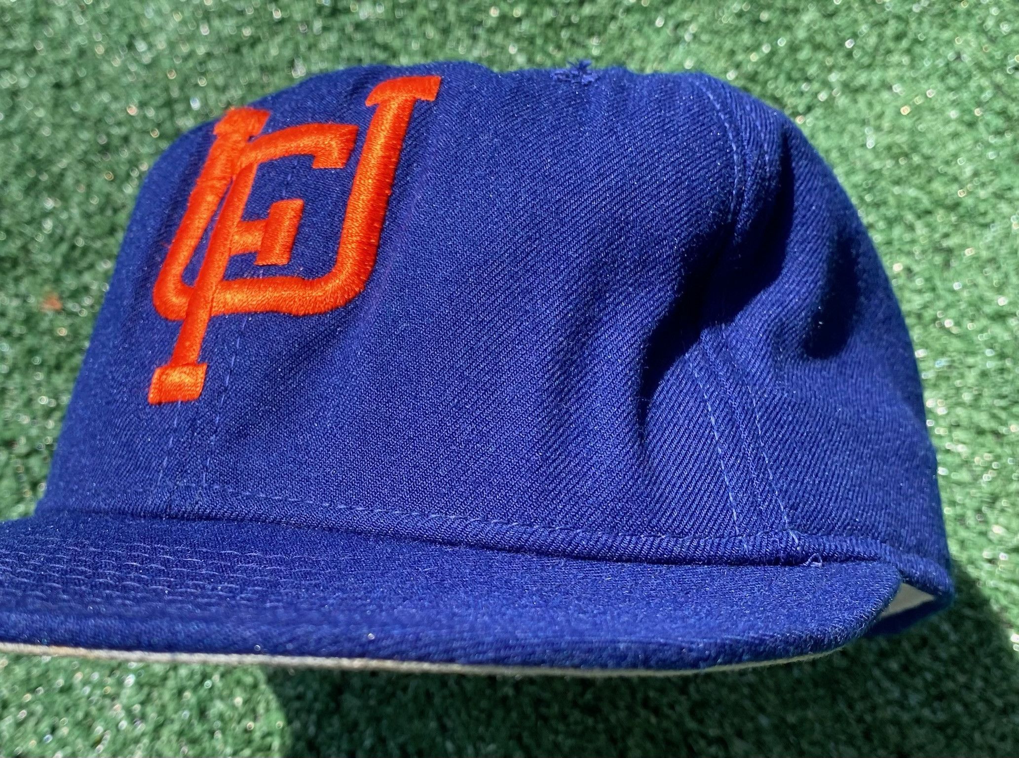 New Era 80s New Era Wool Florida Gators Fitted Hat Size 7 1/4 Size ONE SIZE - 7 Thumbnail