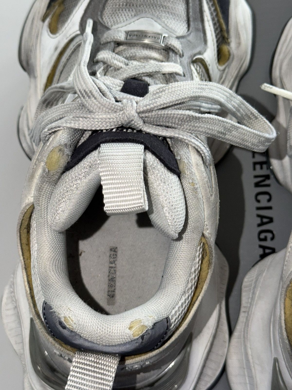 Balenciaga BALENCIAGA DEMNA CARGO SNEAKERS SIZE 40 Size US 7 / EU 40 - 18 Thumbnail