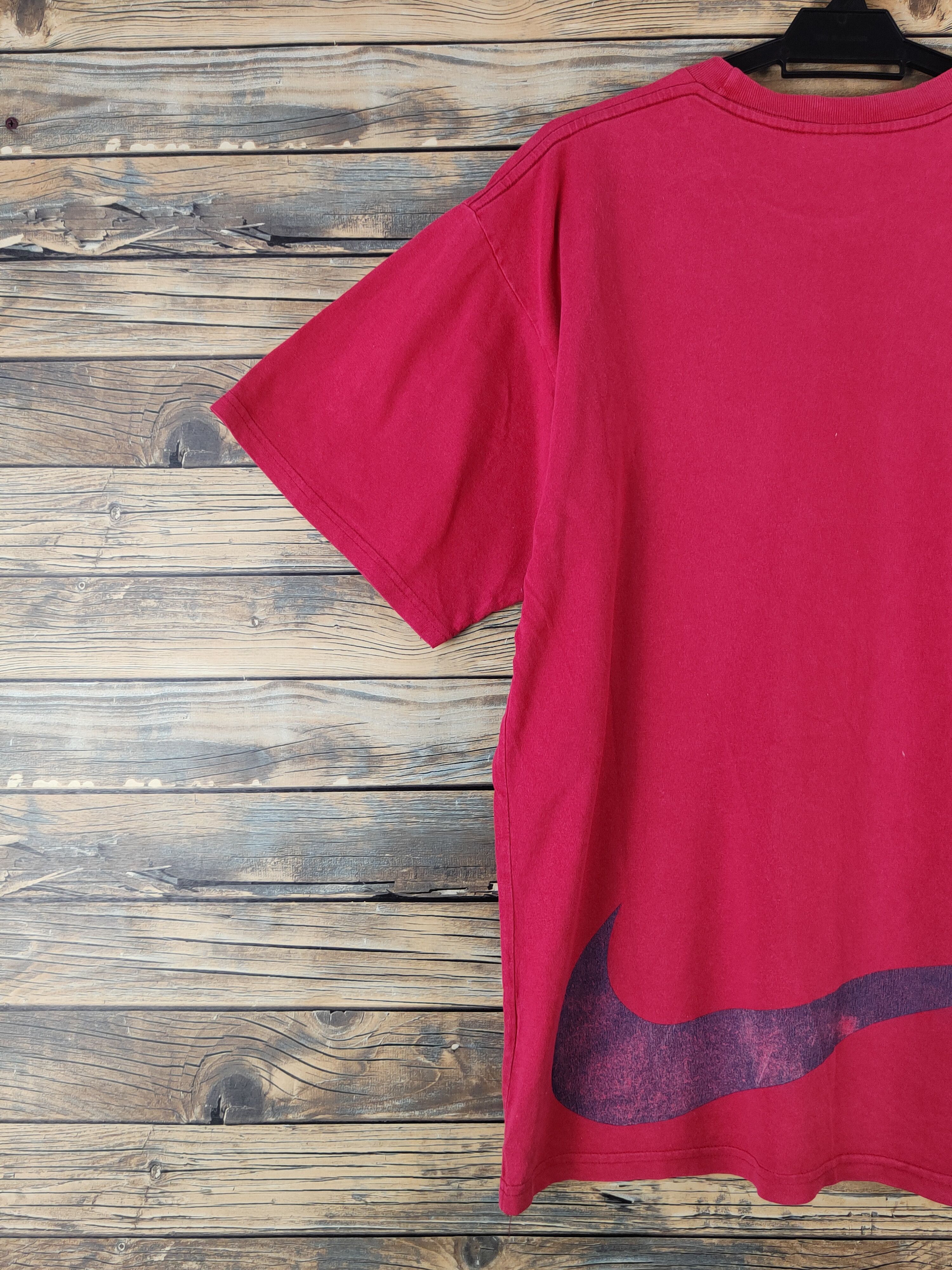 Nike DLL Nike Red Short Sleeve T-shirt #1435 Size US M / EU 48-50 / 2 - 8 Thumbnail