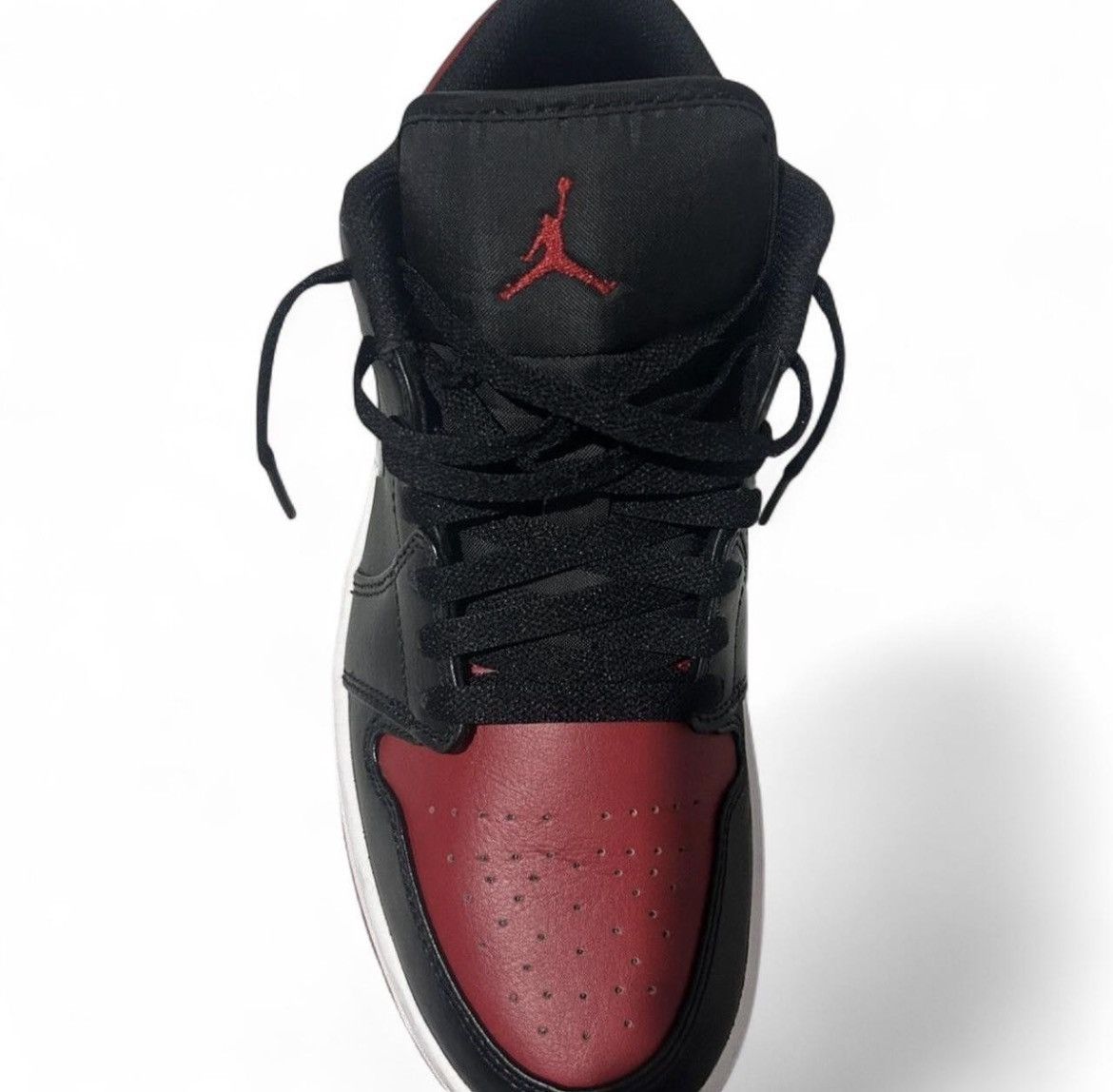 Nike Nike Air Jordan 1s Size US 8.5 / EU 41-42 - 4 Thumbnail