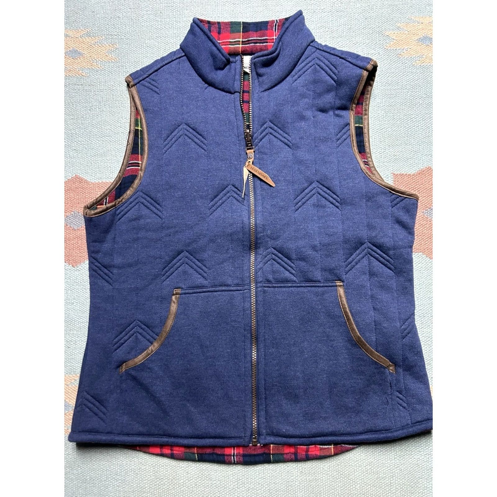 Vintage VINTAGE Legendary Whitetails Reversible Vest Jacket Quilted Plaid Hunting Adult Large Blue Mens Size US L / EU 52-54 / 3 - 2 Thumbnail
