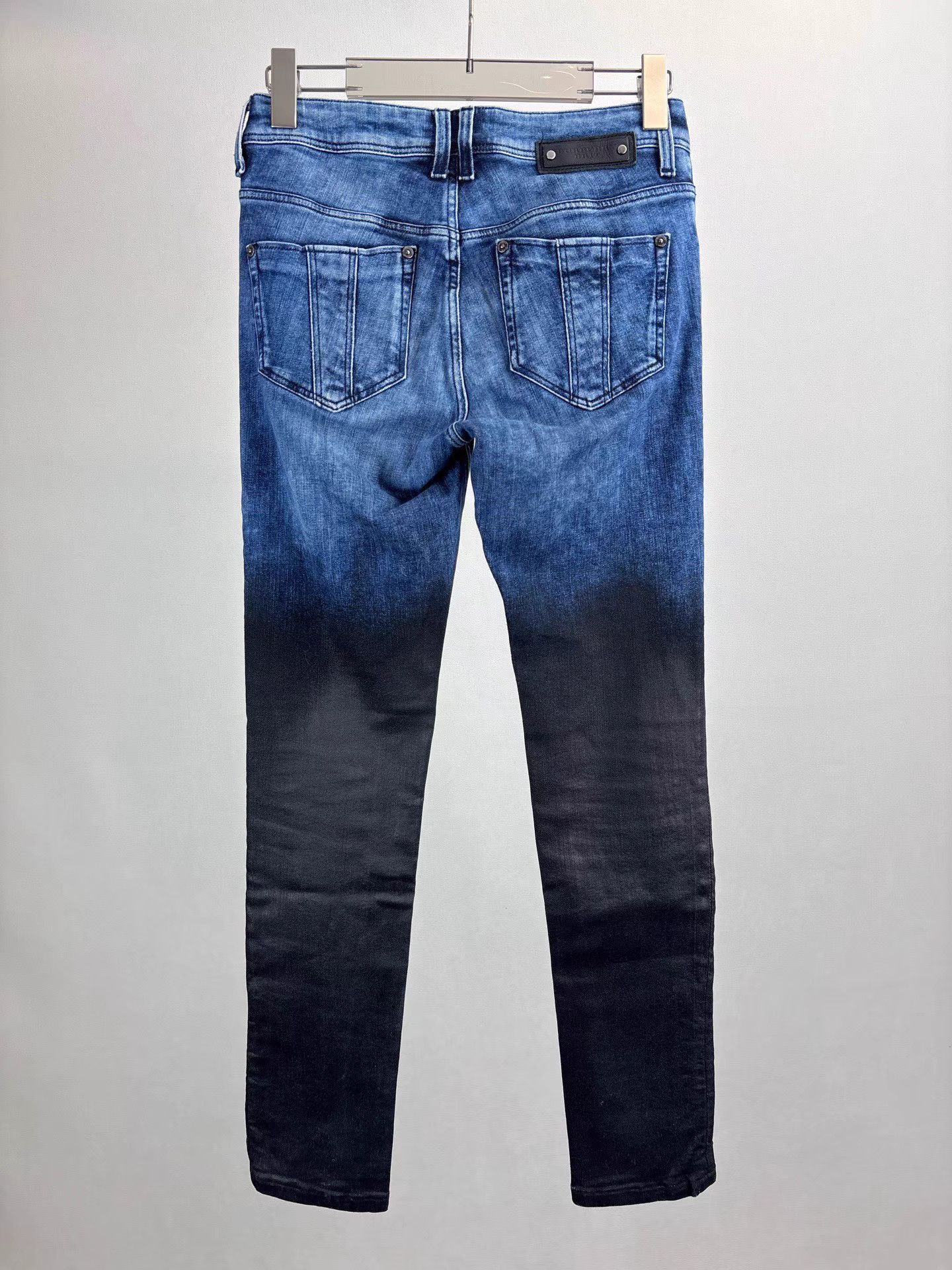 Burberry BURBERRY Color-block Jeans K1 Size US 27 - 2 Thumbnail