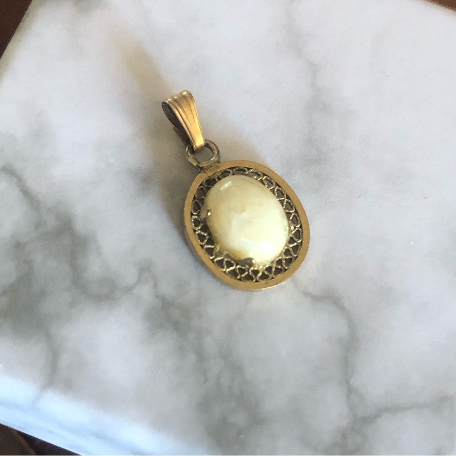 Vintage Vintage genuine opal 12kt gold filled pendant necklace Size ONE SIZE - 1 Thumbnail