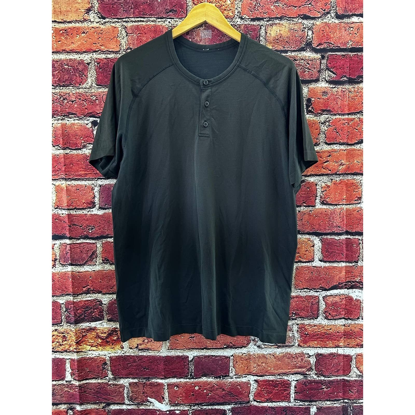 Lululemon Brown men’s Lululemon top Size US XL / EU 56 / 4 - 2 Thumbnail
