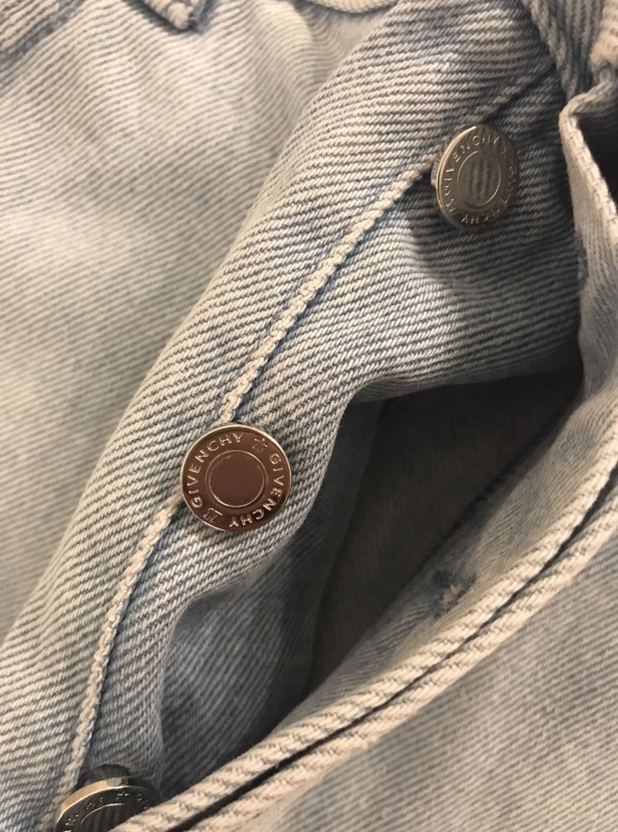 Givenchy Givenchy light blue jeans Size US 36 / EU 52 - 7 Thumbnail