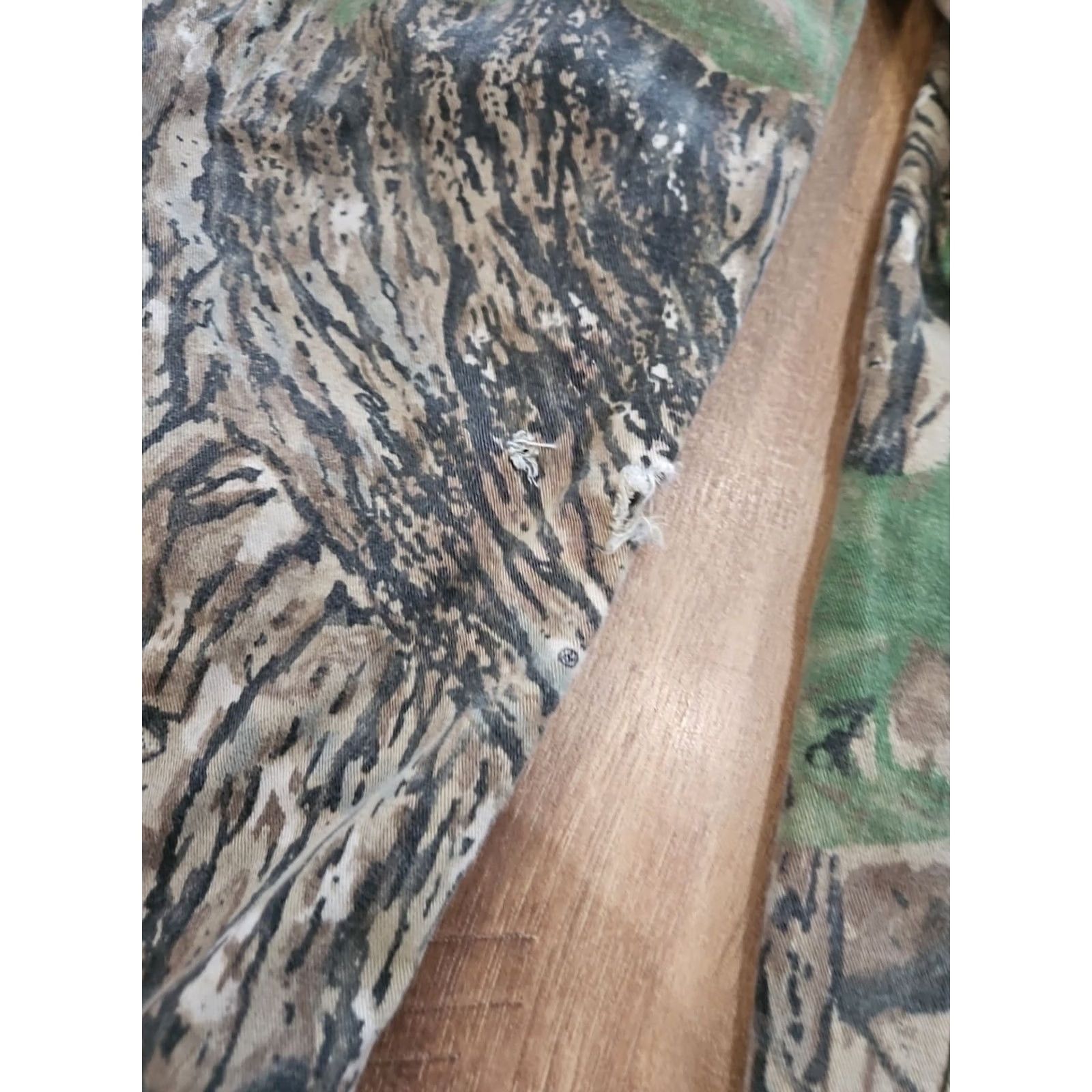 Walls VTG Walls Outdoors Hipster Bib Camo Bow Hunting Camouflage Overalls Mens 36x30 Size US 36 / EU 52 - 2 Thumbnail