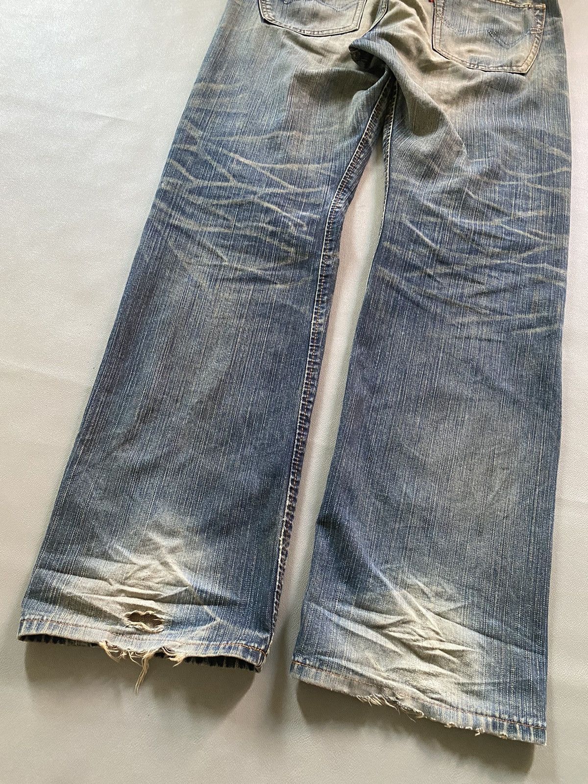 Edwin × If Six Was Nine × Le Grande Bleu (L.G.B.) Vintage Edwin Mud Wash Distressed Denim Size US 34 / EU 50 - 4 Thumbnail