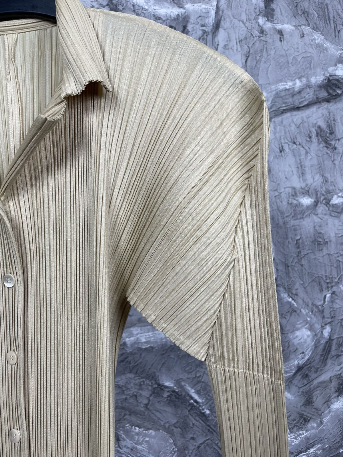 Pleats Please Issey Miyake Pleatse Please Archive Issey Miyake Pleated Buttons Shirt Size S / US 4 / IT 40 - 6 Thumbnail
