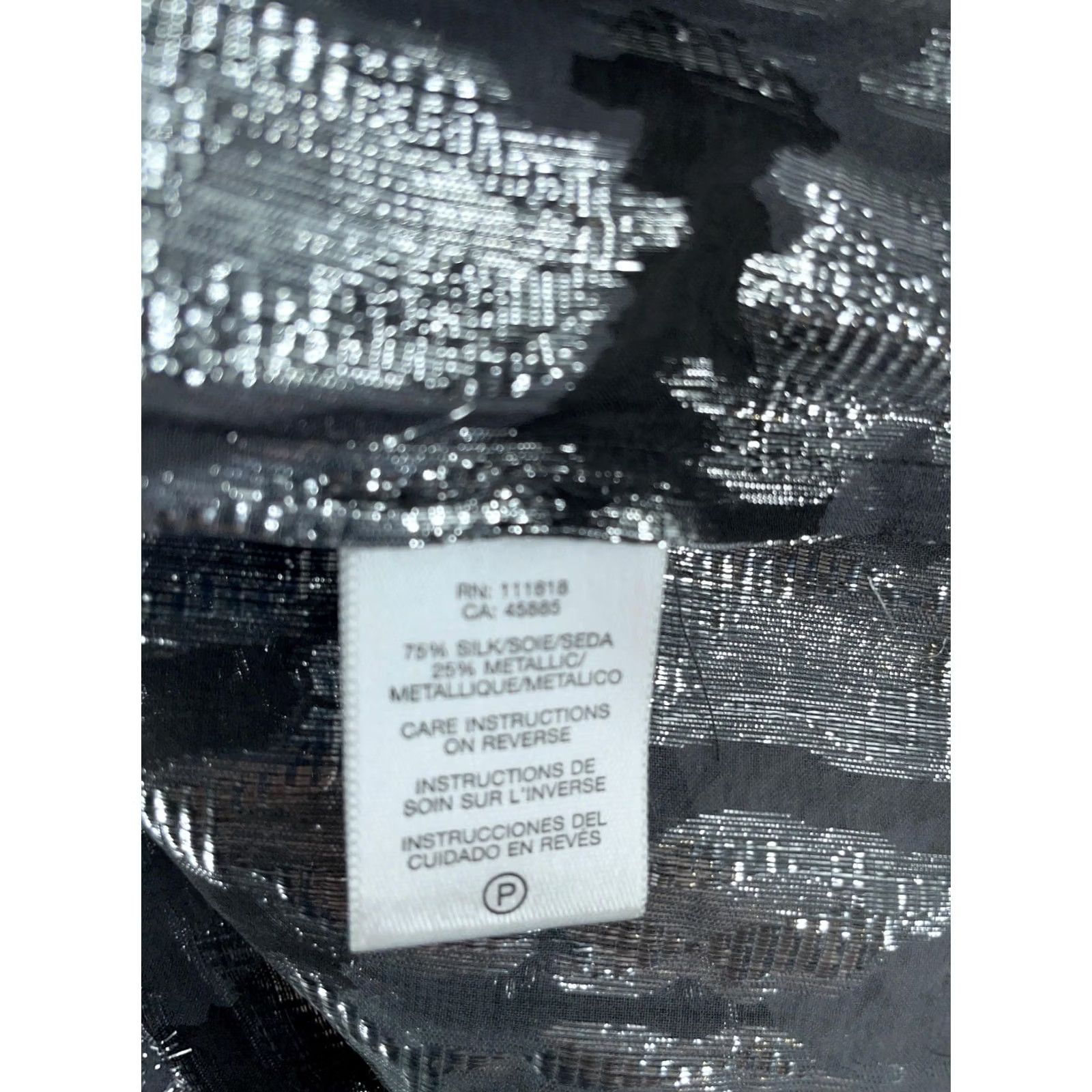 Michael Kors Michael Kors Blouse Women's 0 Black Silver Metallic Pleated Round Neck Size XS / US 0-2 / IT 36-38 - 7 Thumbnail