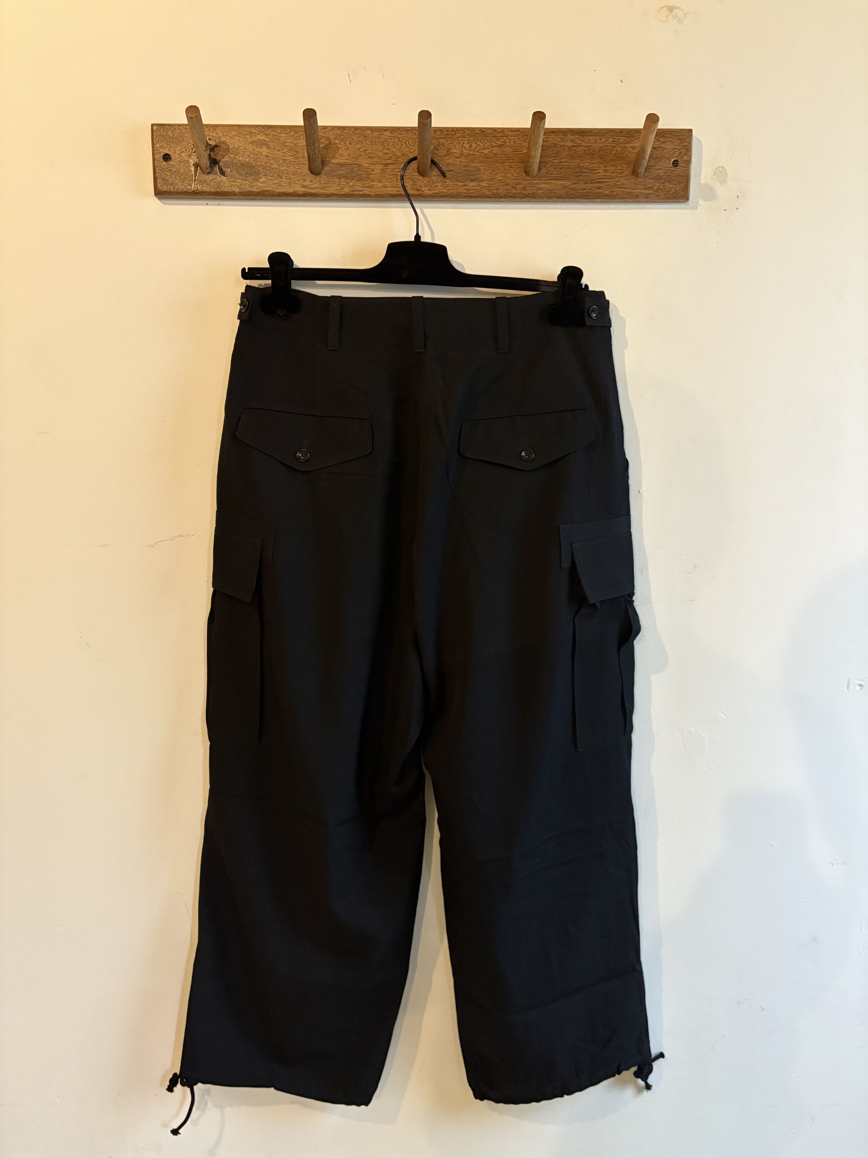 Yohji Yamamoto Yohji Yamamoto Pour Homme Cargo Pants Size US 32 / EU 48 - 11 Thumbnail