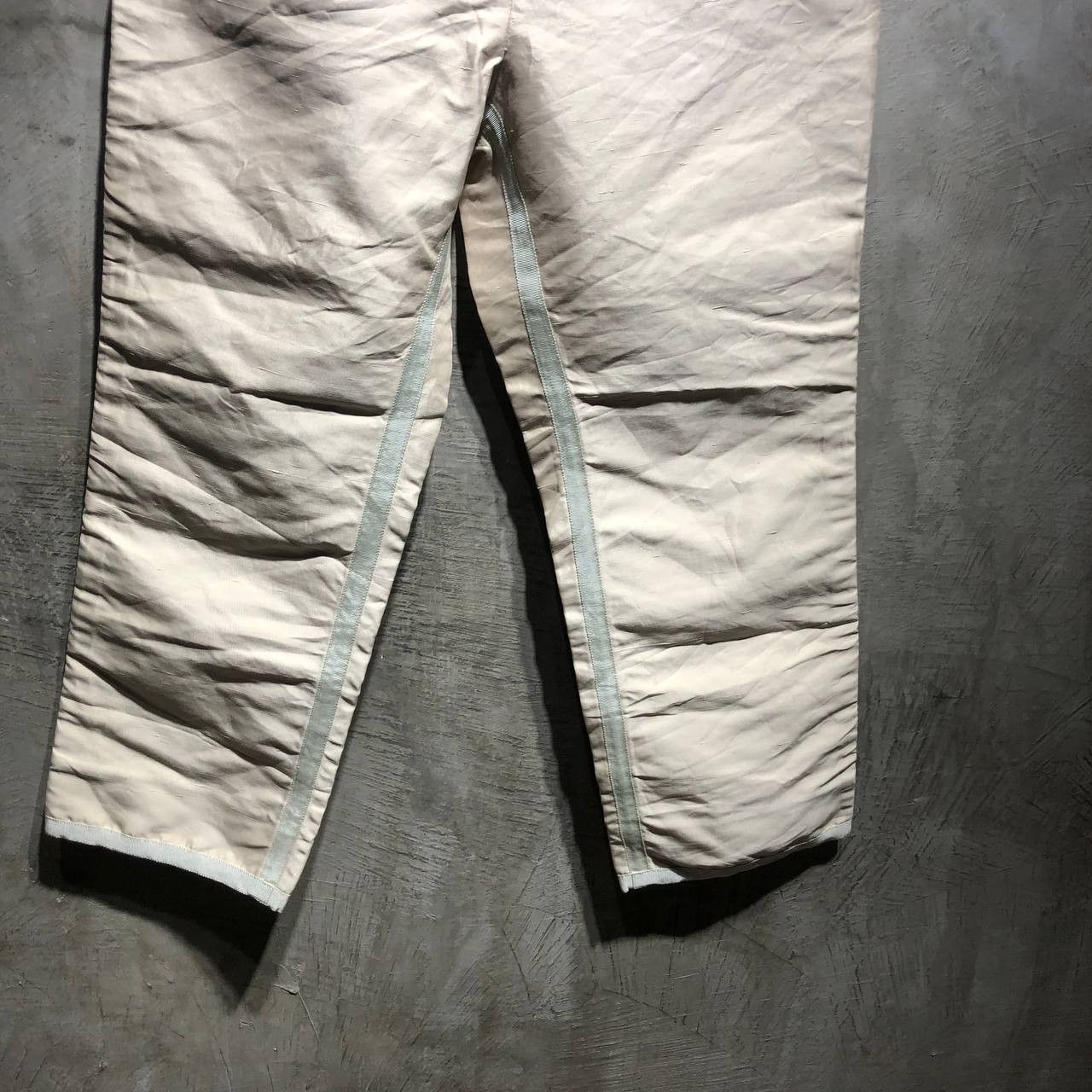 Louis Vuitton Louis Vuitton Casual Silk Trousers Size 26" / US 2 / IT 38 - 4 Thumbnail