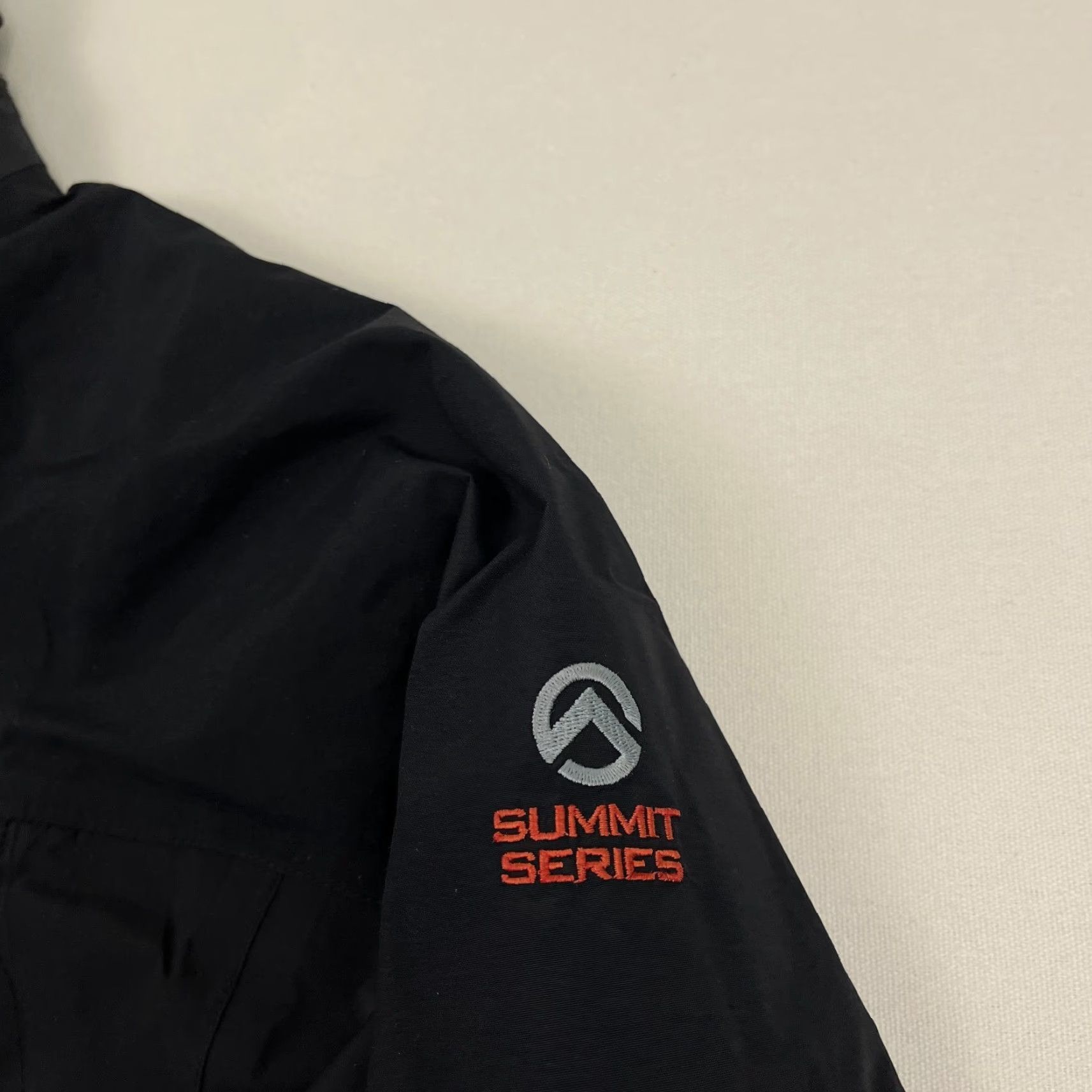 The North Face The North Face Jacket Womens L Black Goretex XCR Summit Series Hiking Gorpcore Size L / US 10 / IT 46 - 2 Thumbnail
