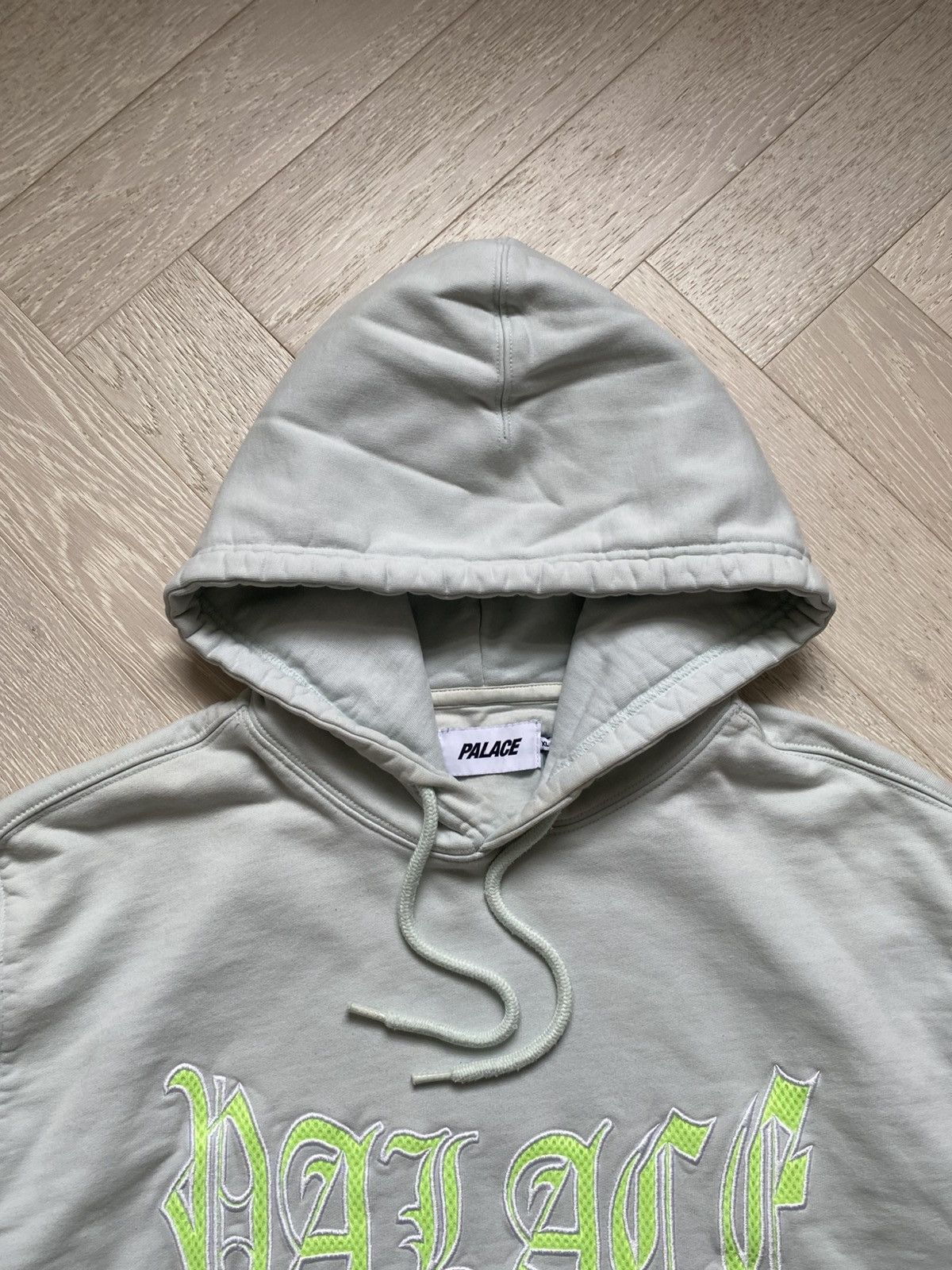 Palace Palace Labyrinth Hood ‘Ice’ Size US L / EU 52-54 / 3 - 7 Thumbnail