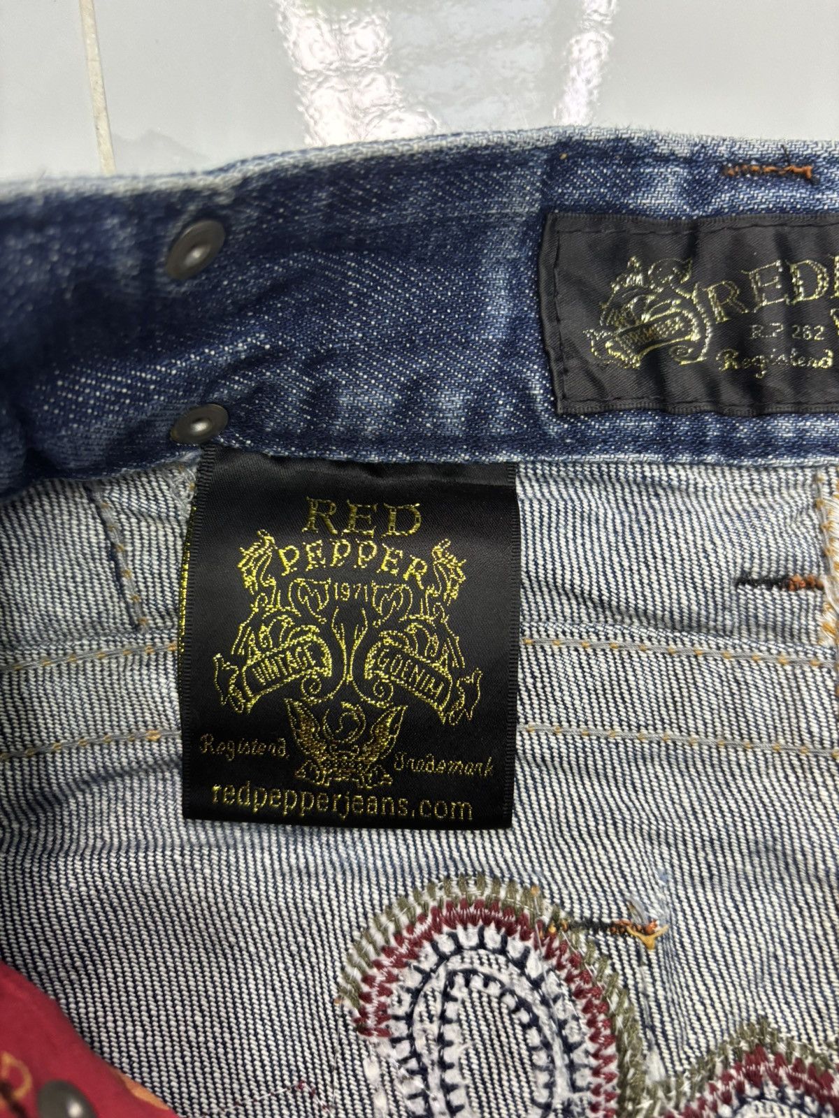 Hysteric Glamour × Undercover 💥RED PEPPER LOW RISE FLARE JEANS DISTRESSED DENIM Size US 30 / EU 46 - 11 Thumbnail