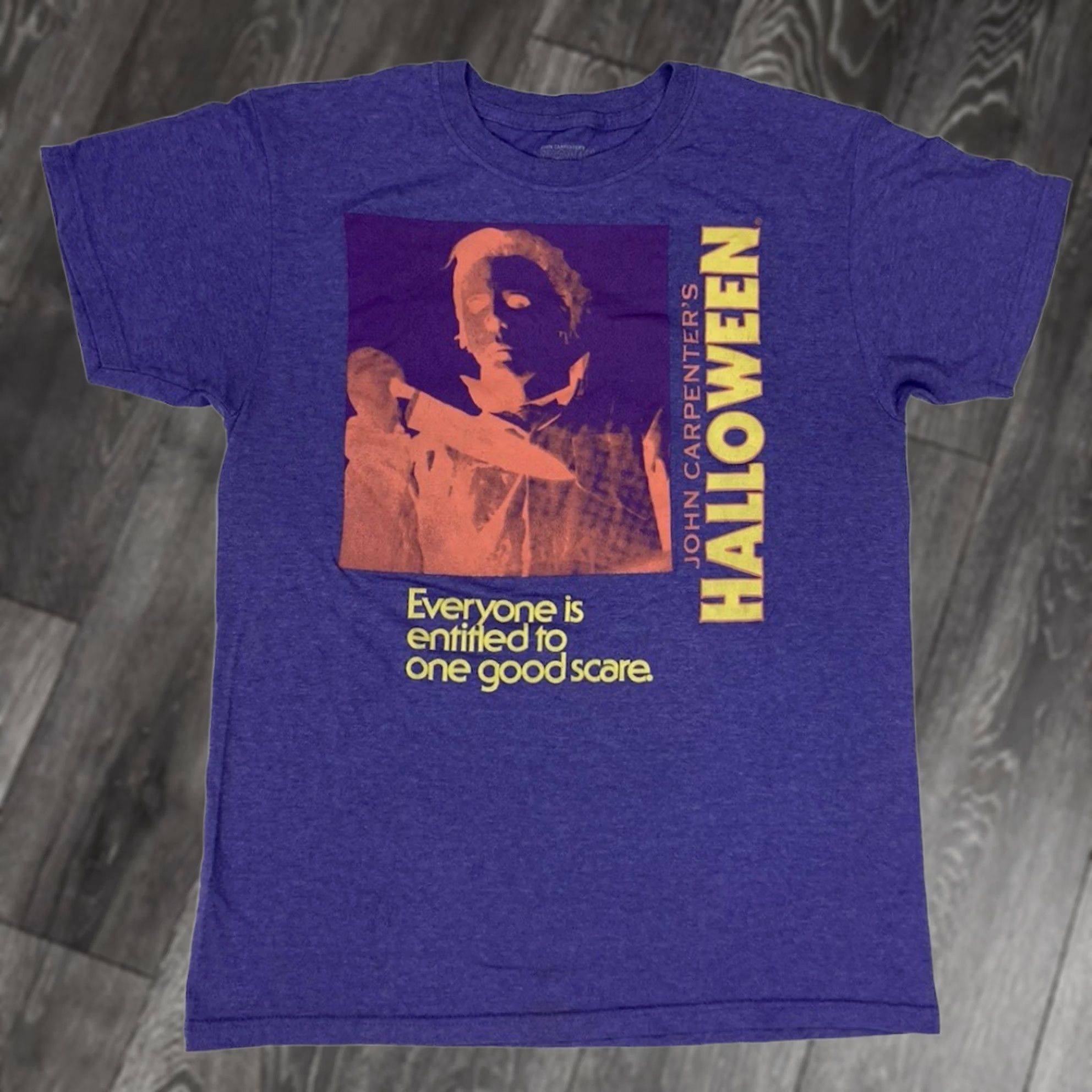 Vintage VINTAGE John Carpenter's Halloween Graphic T-shirt Men Small Purple Short Sleeve Size US S / EU 44-46 / 1 - 1 Thumbnail