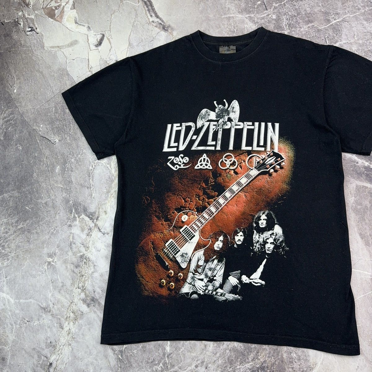 Band Tees × Led Zeppelin Vintage 00s Led Zeppelin T shirt Big Logo Zoso Rock Merch M Size US M / EU 48-50 / 2 - 5 Thumbnail