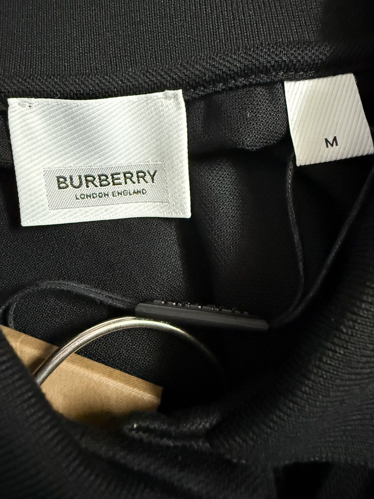 Burberry Burberry Bt new Size US M / EU 48-50 / 2 - 4 Thumbnail