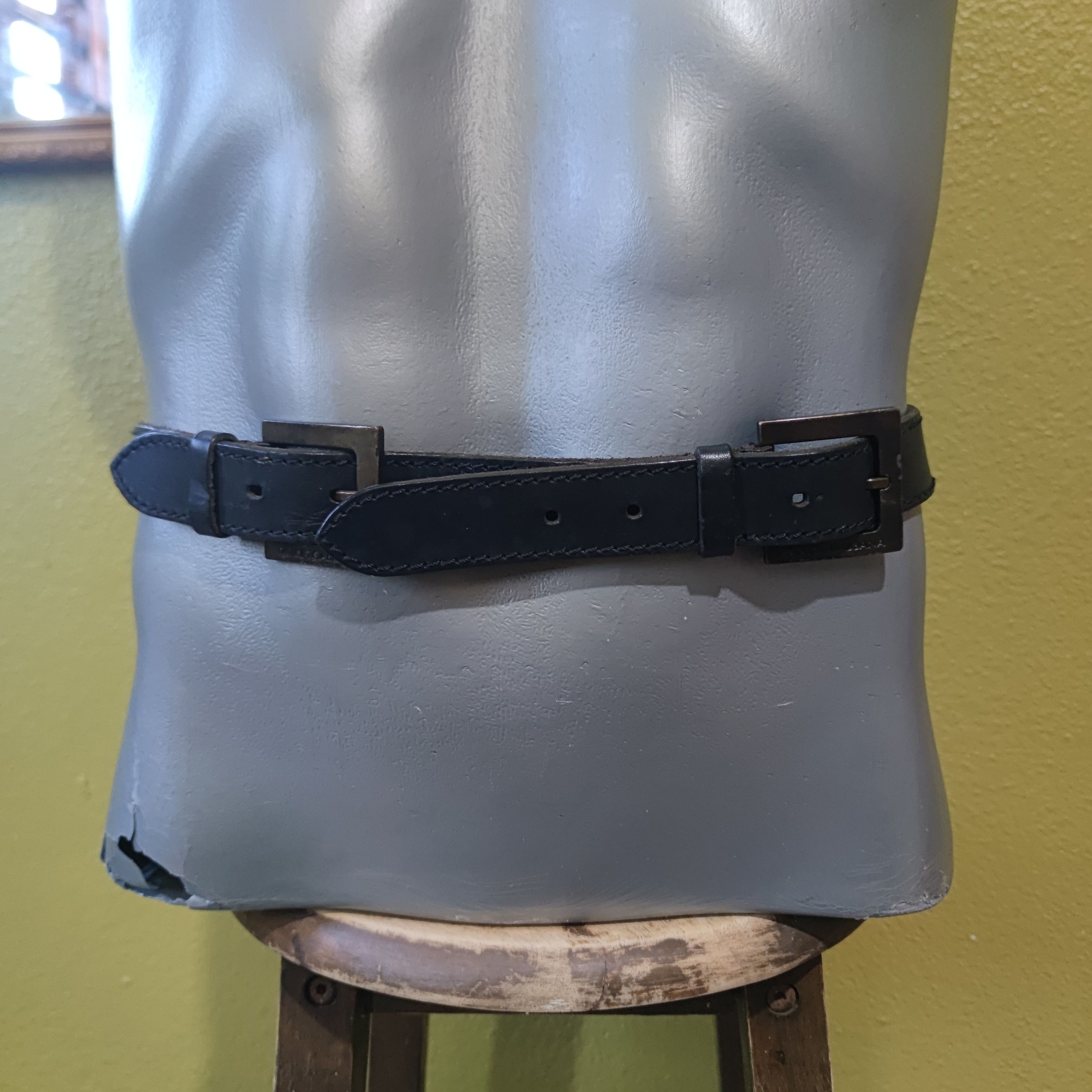 Dolce & Gabbana AUTHENTIC DOLCE & GABBANA DOUBLE BUCKLE LEATHER BELT Size 34 - 10 Thumbnail