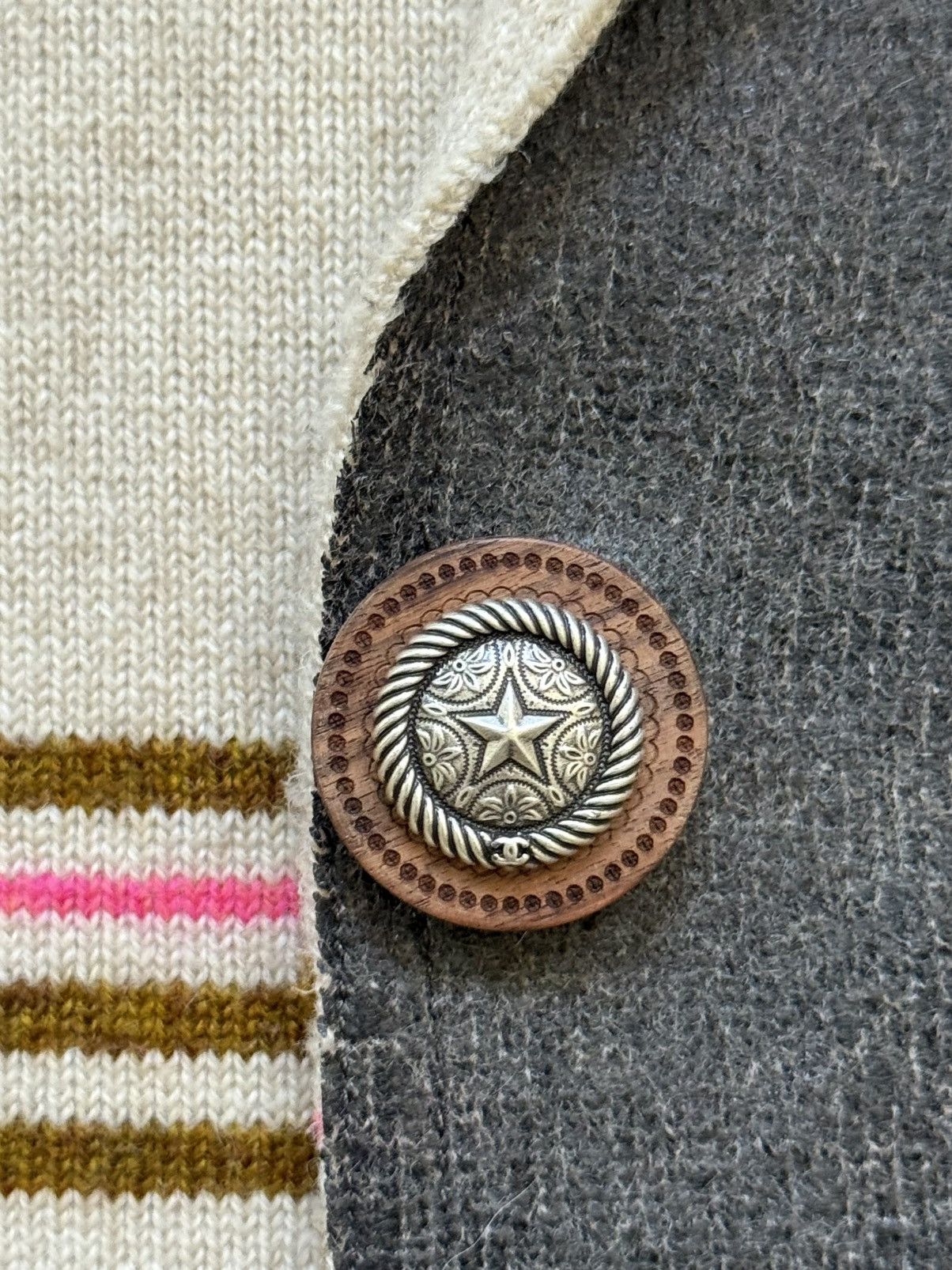 Chanel 2014 Runway “Metiers d’Art Paris-Dallas Runway Cashmere Coat Size US M / EU 48-50 / 2 - 3 Thumbnail