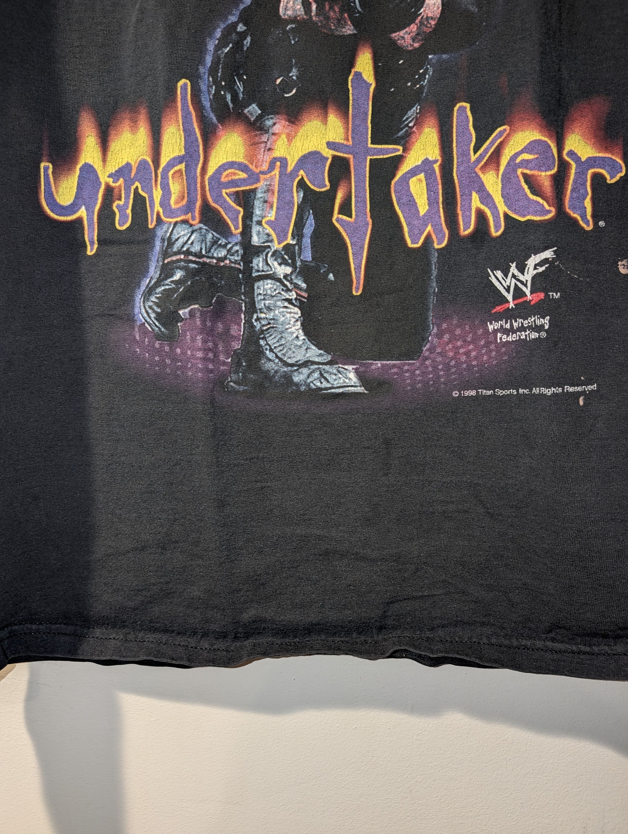 WWF Vtg WWE The Undertaker Wrestling Graphic T-Shirt 1998 Size US L / EU 52-54 / 3 - 7 Thumbnail