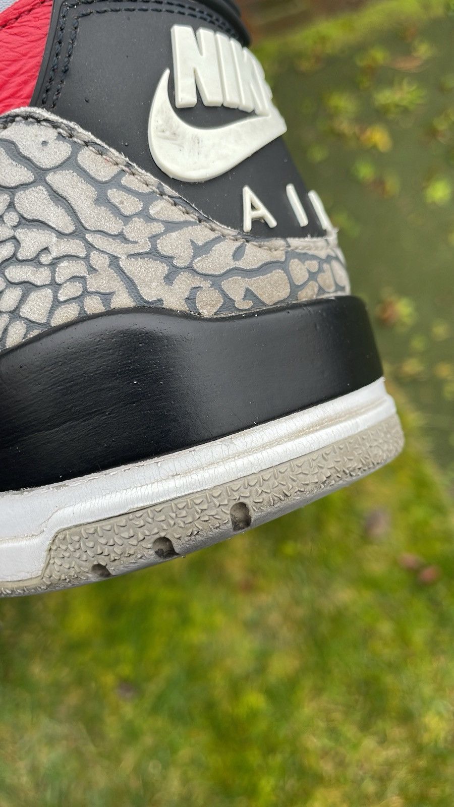 Jordan Brand × Nike Size 11 - Jordan 3 Retro SE Mid Unite Size US 11 / EU 44 - 12 Thumbnail