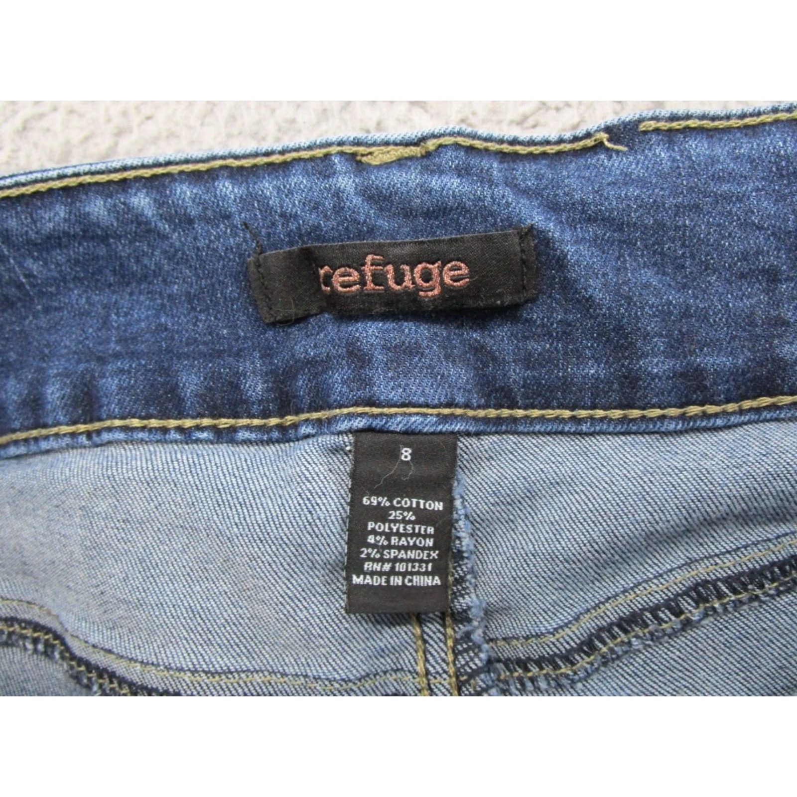 Denime Refuge Jeans Distressed Stretch Denim in Size 8 Blue Ankle Shirt? Size 30" / US 8 / IT 44 - 4 Thumbnail