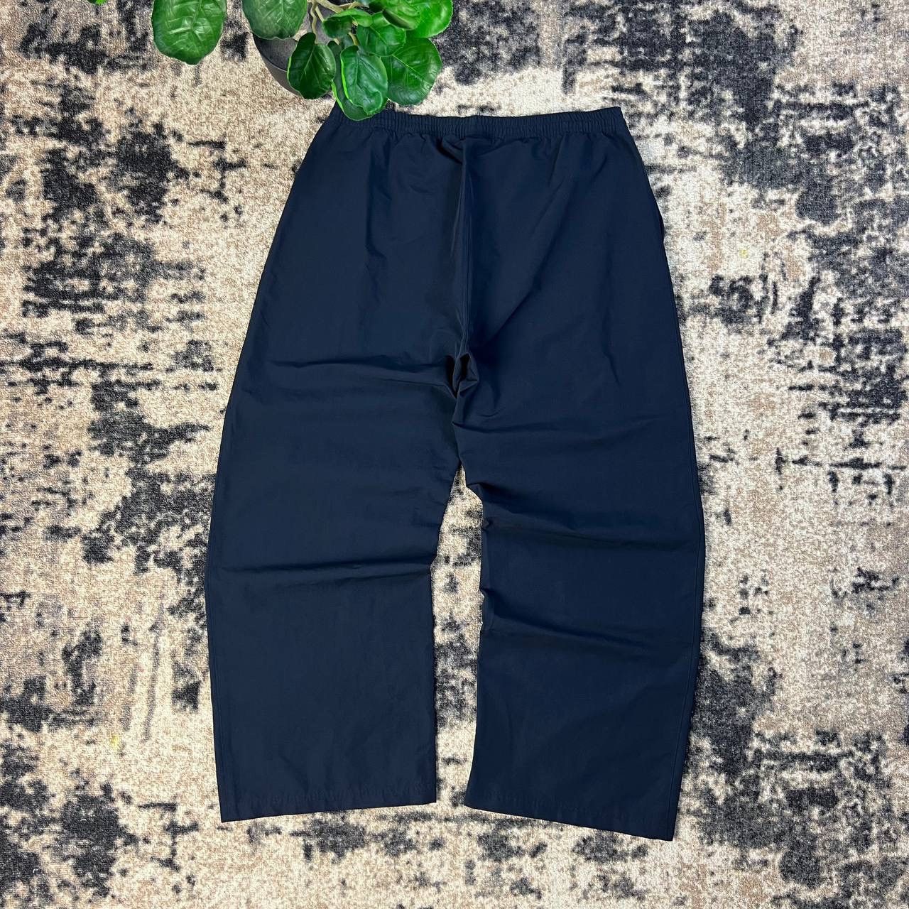 Nike Nike Swoosh Vintage Y2K Baggy Parachute Track Pants Size US 38 / EU 54 - 2 Thumbnail