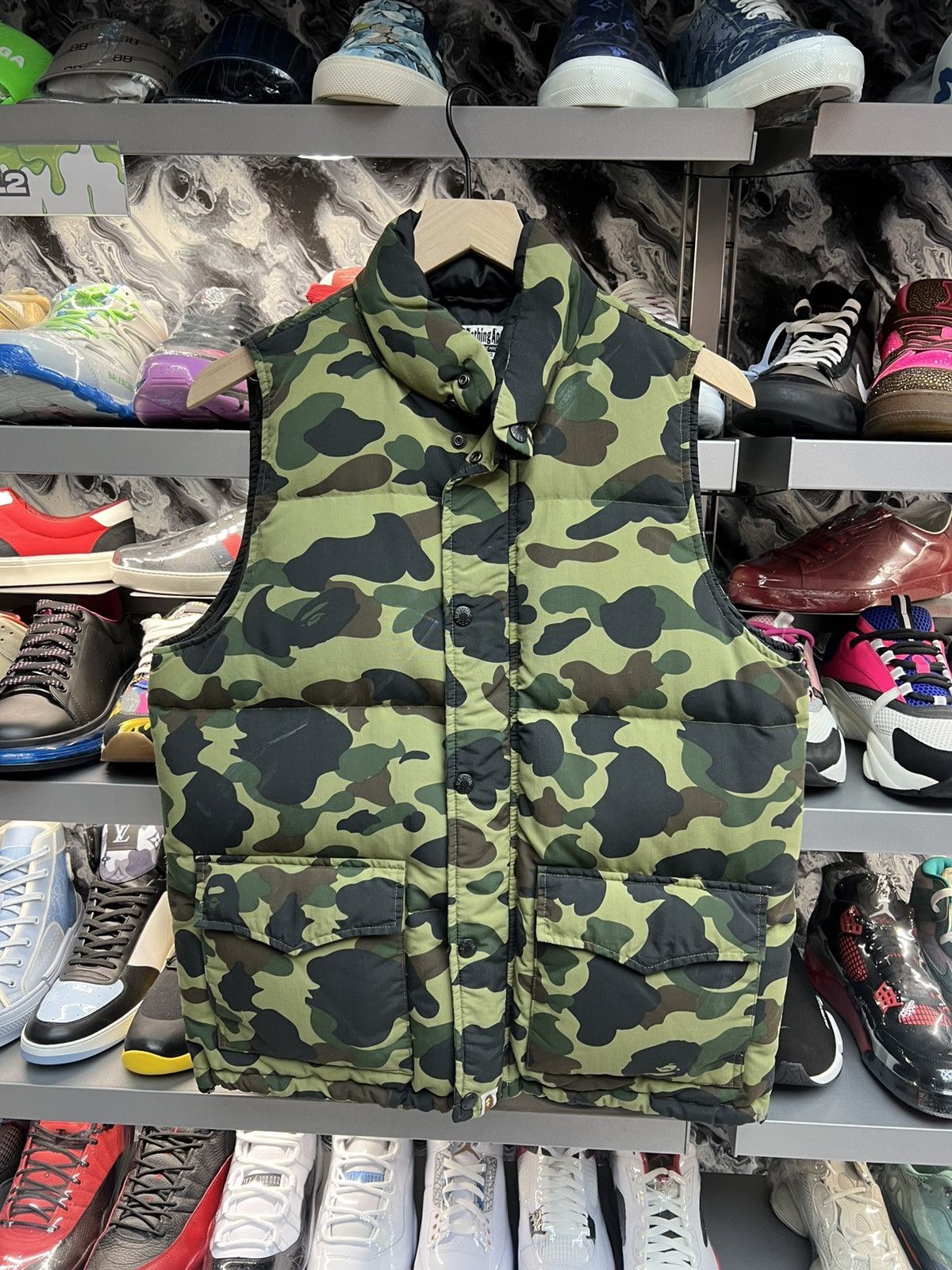 Bape Bape Green Camo Vest Size US M / EU 48-50 / 2 - 1 Thumbnail