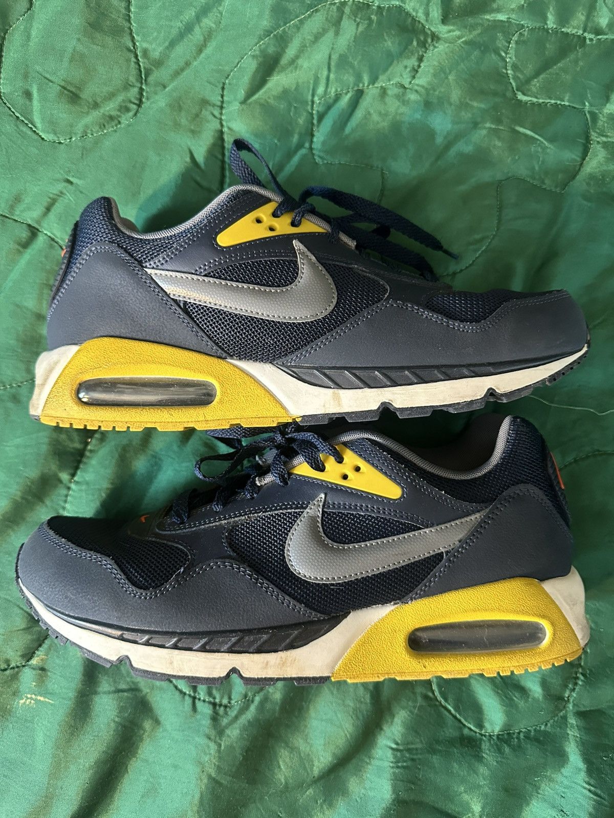Nike Nike Air Max Correlate ‘Obsidian Varsity Maize’ Size US 11 / EU 44 - 1 Thumbnail