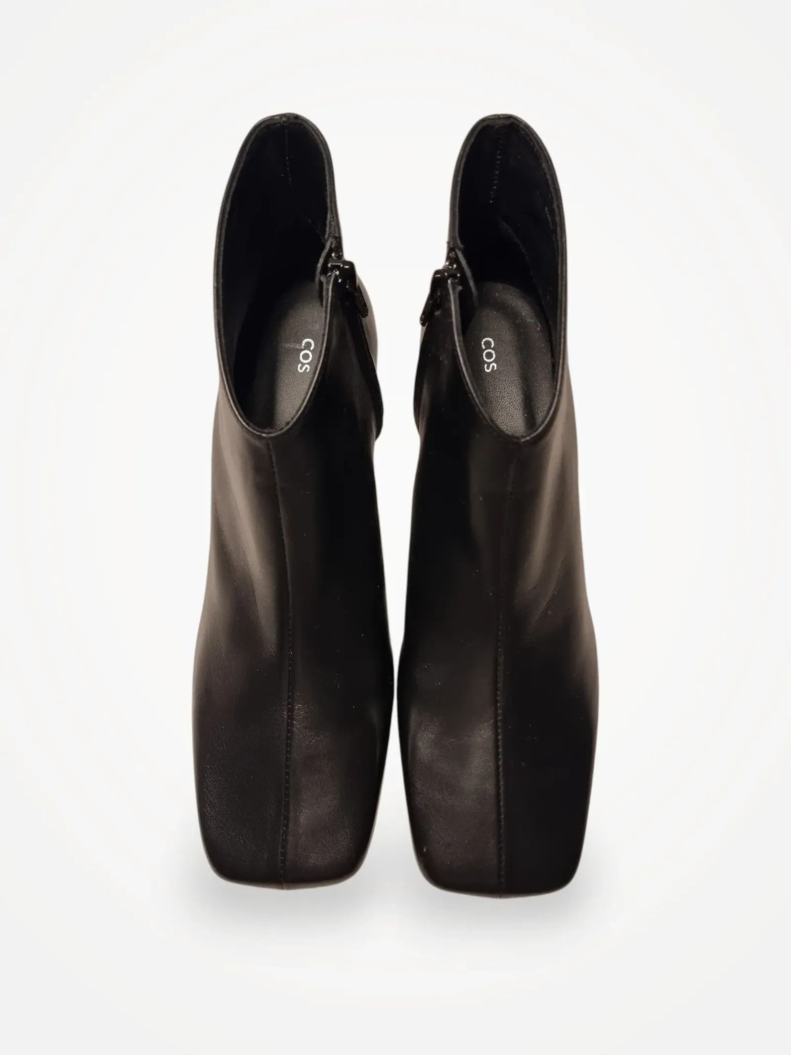 Cos Cos Boots Size US 7 / IT 37 - 1 Thumbnail