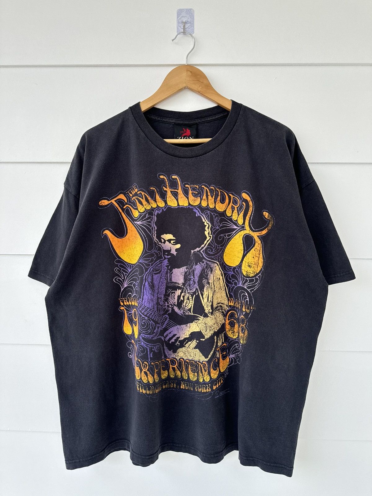 Band Tees VINTAGE JIMMY HENDRIX EXPERIENCE NY CITY Size US XXL / EU 58 / 5 - 1 Thumbnail