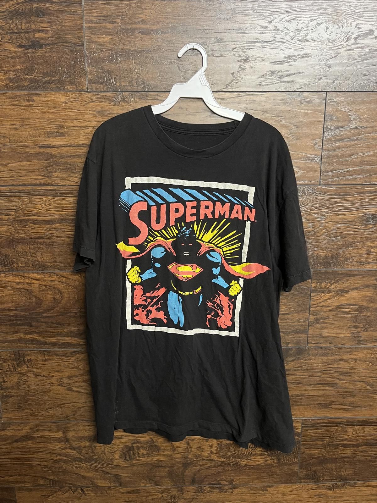 Designer Faded Superman Angry Comic Cover T-shirt - XL Size US XL / EU 56 / 4 - 1 Thumbnail
