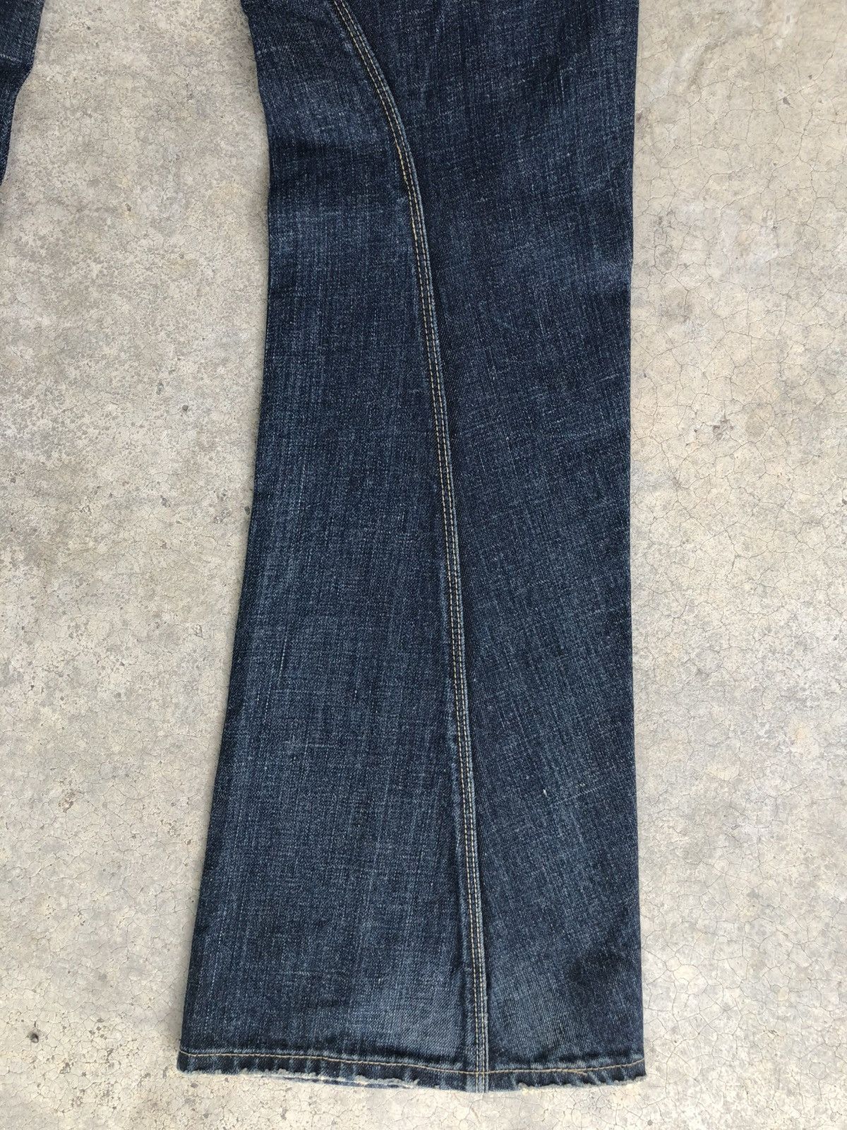 Levi's Flared Levis Engineered Bootcut Distressed Denim Size US 30 / EU 46 - 12 Thumbnail