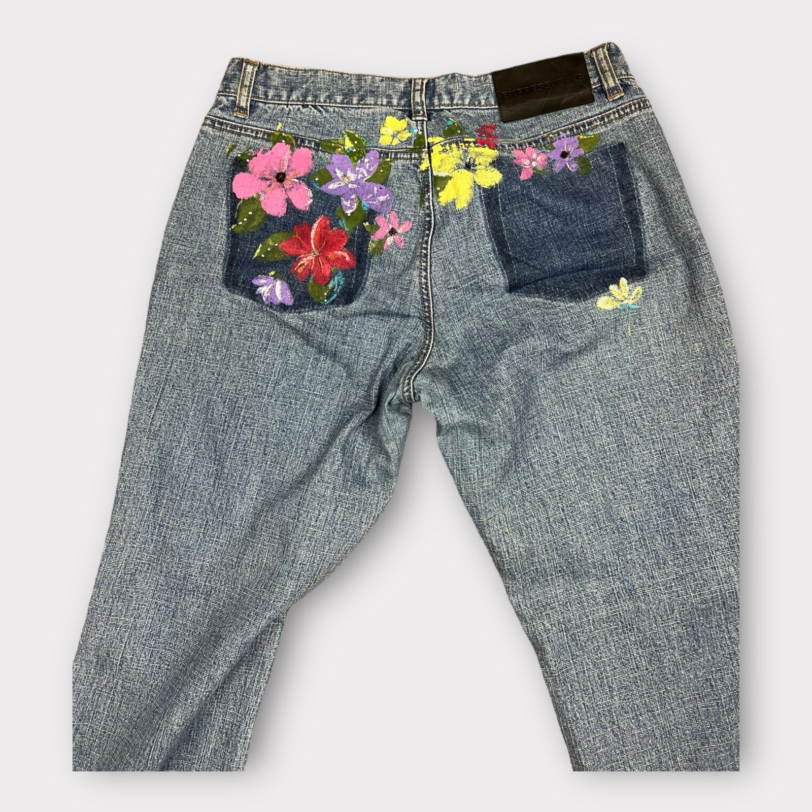 Express Express | Vintage Y2K Painted Embellished Jeans | 5/6 Size 28" / US 6 / IT 42 - 3 Thumbnail