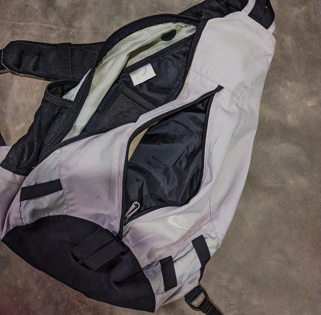 Nike × Vintage ❌Nike Vintage Y2K Crossbody Size ONE SIZE - 5 Thumbnail